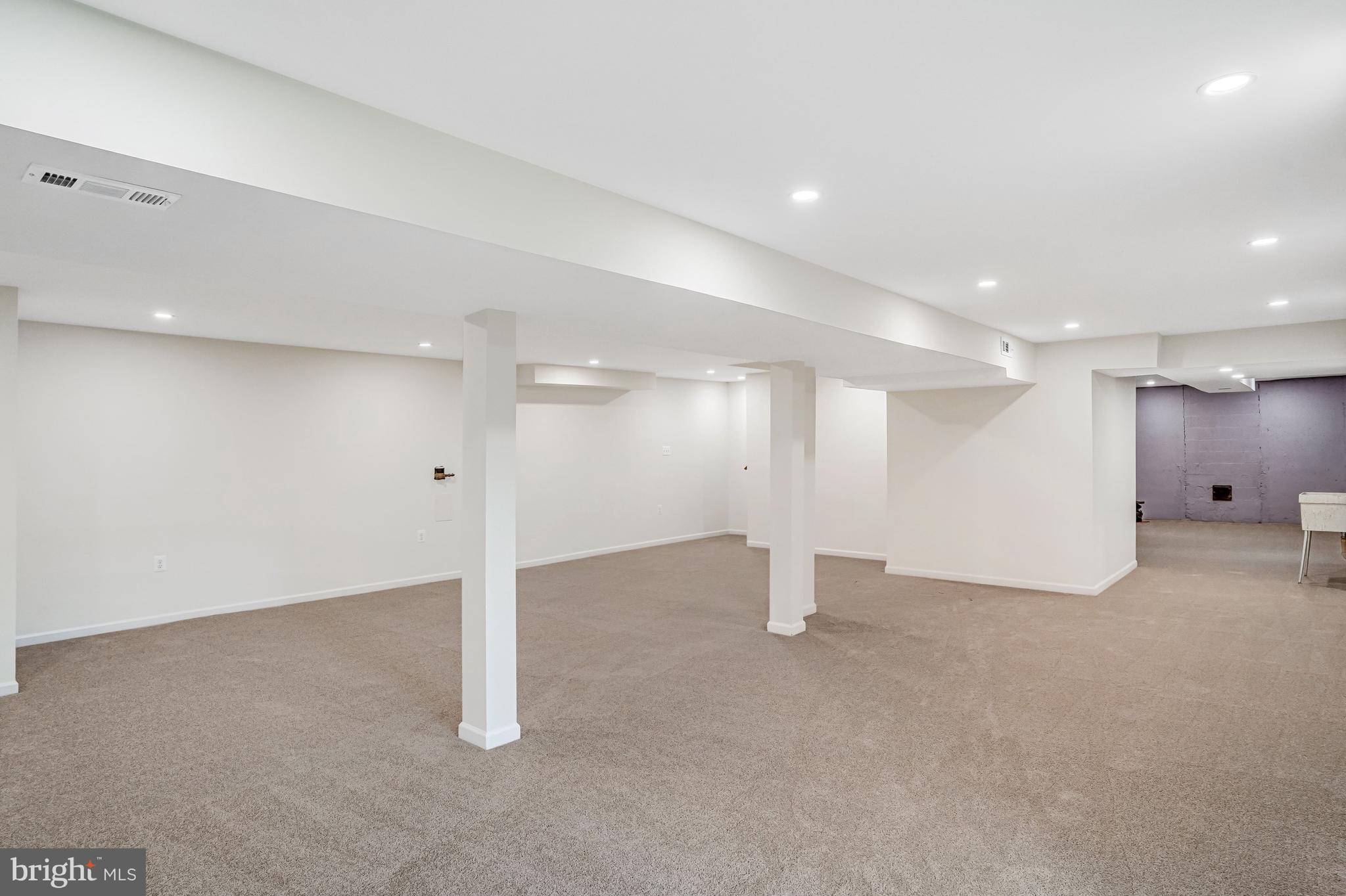 BURKE CENTRE - Residential