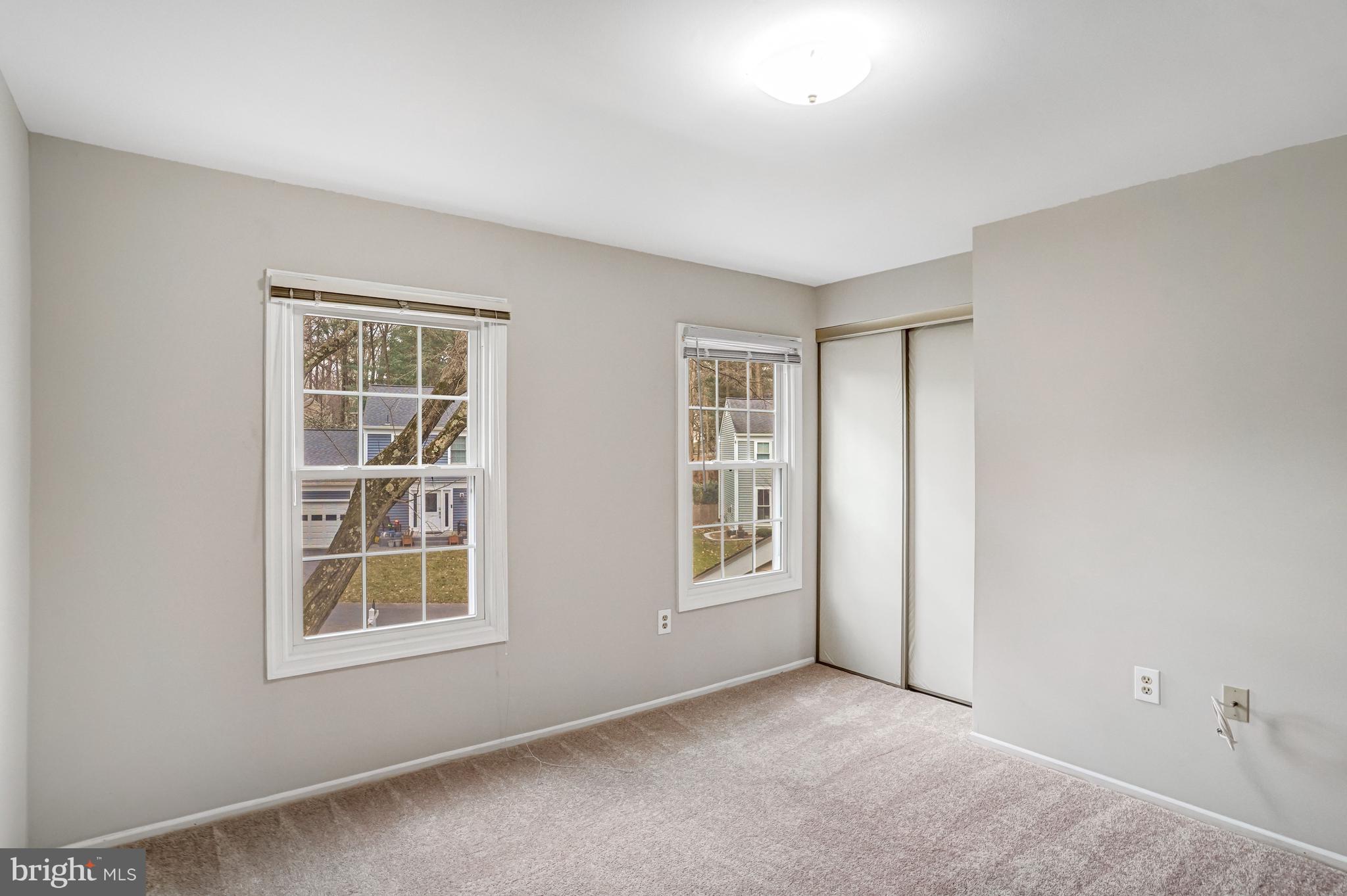 BURKE CENTRE - Residential