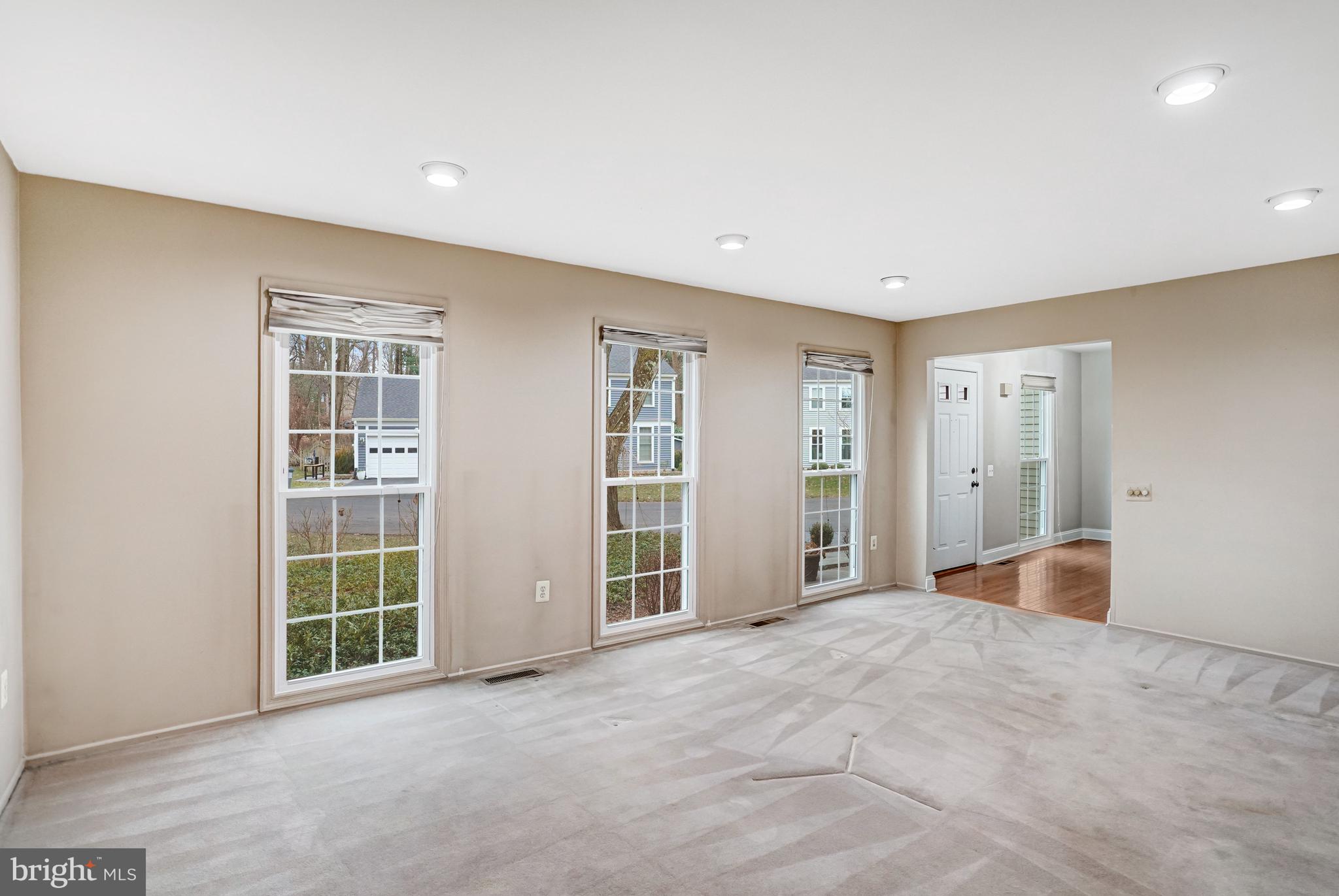 BURKE CENTRE - Residential