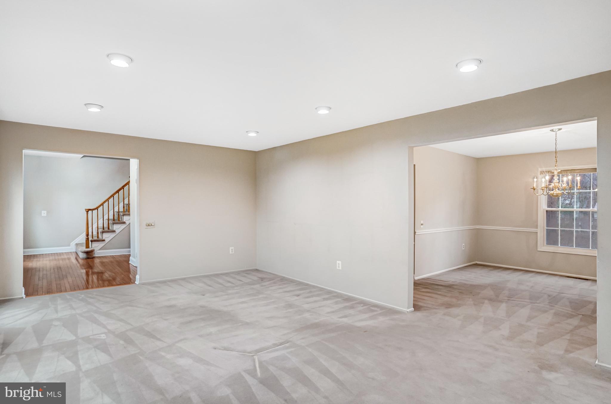 BURKE CENTRE - Residential