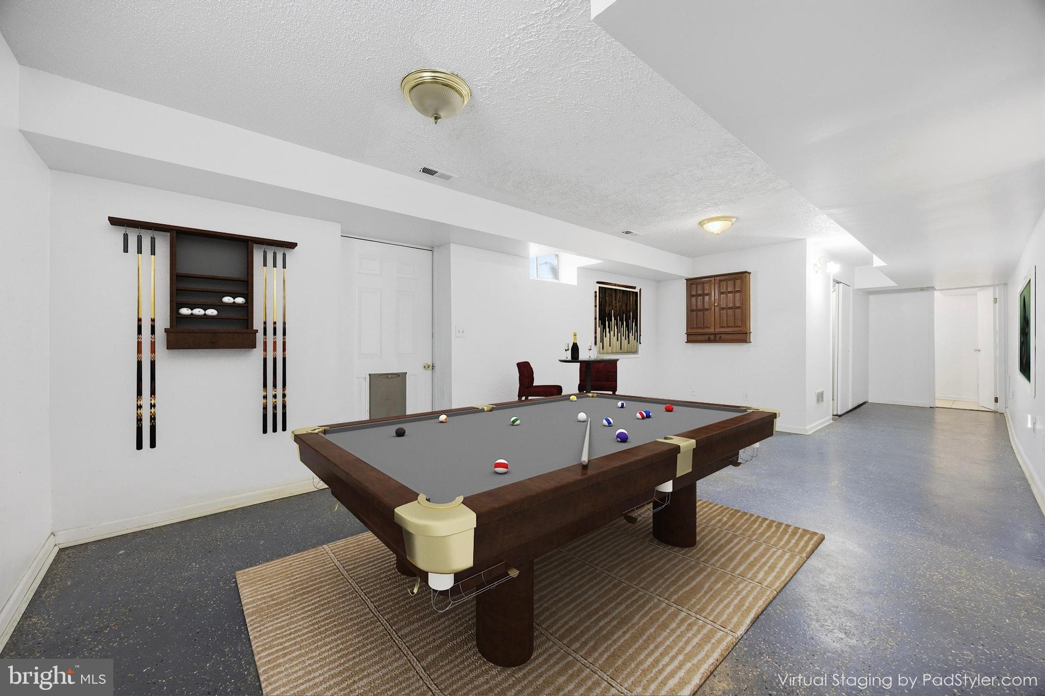 OYSTER HARBOR - Residential