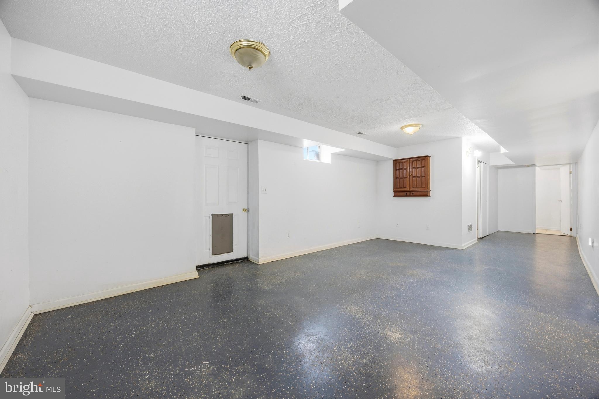 OYSTER HARBOR - Residential