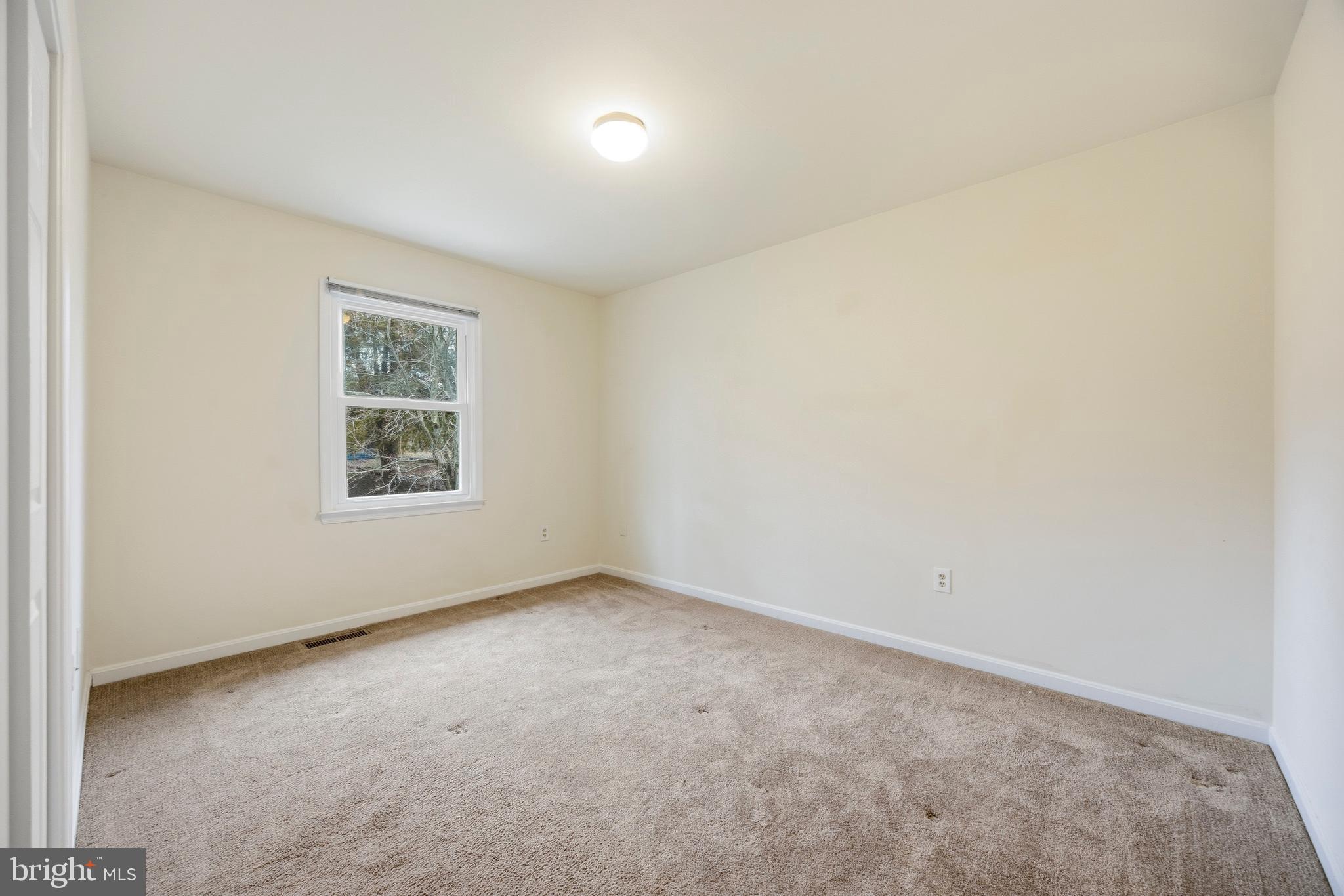 OYSTER HARBOR - Residential