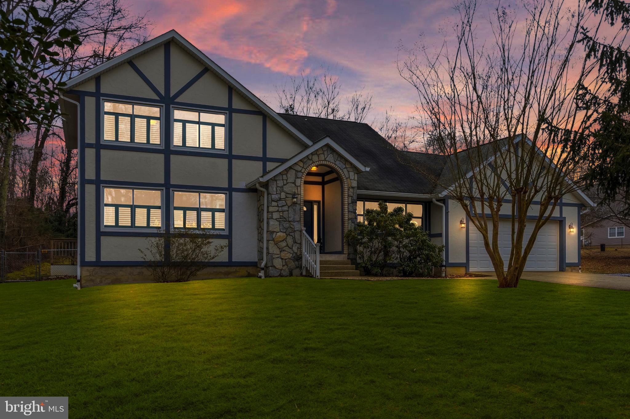 OYSTER HARBOR - Residential