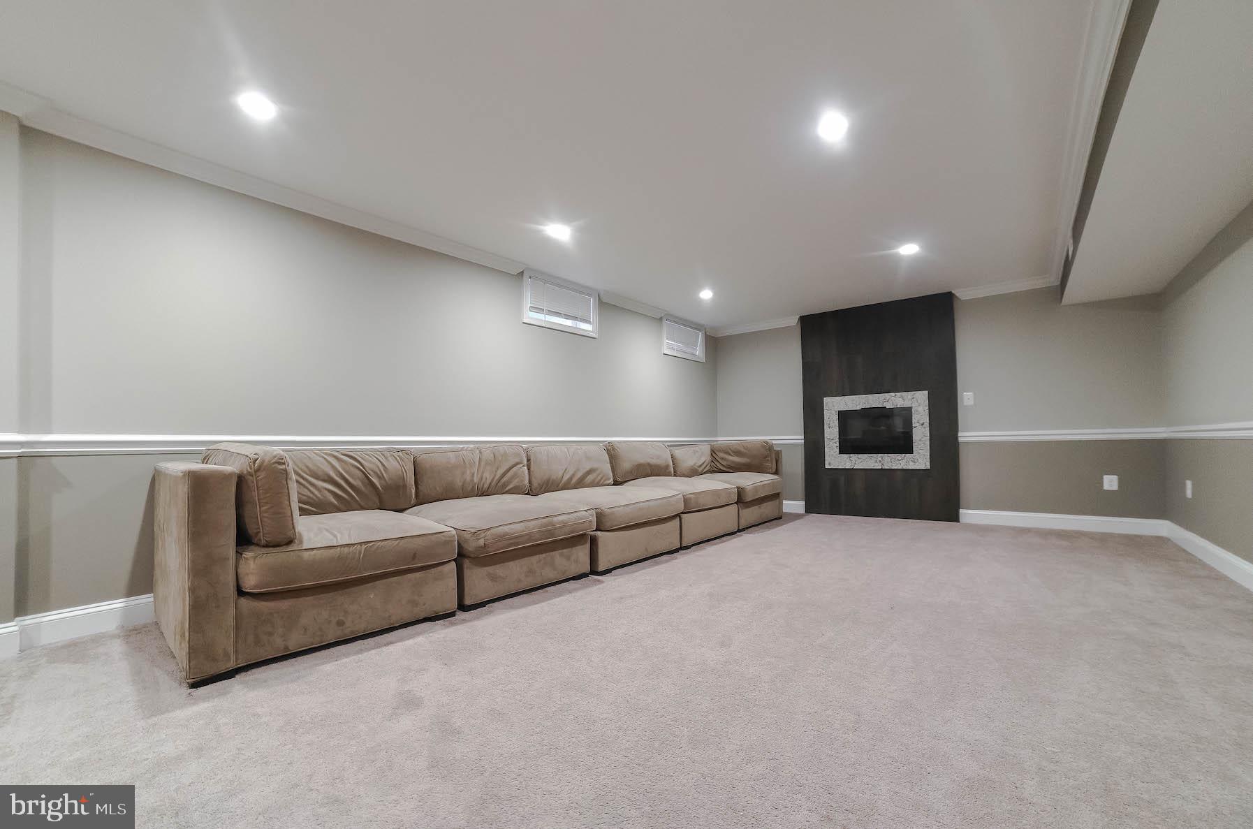 KINGSVIEW - Residential