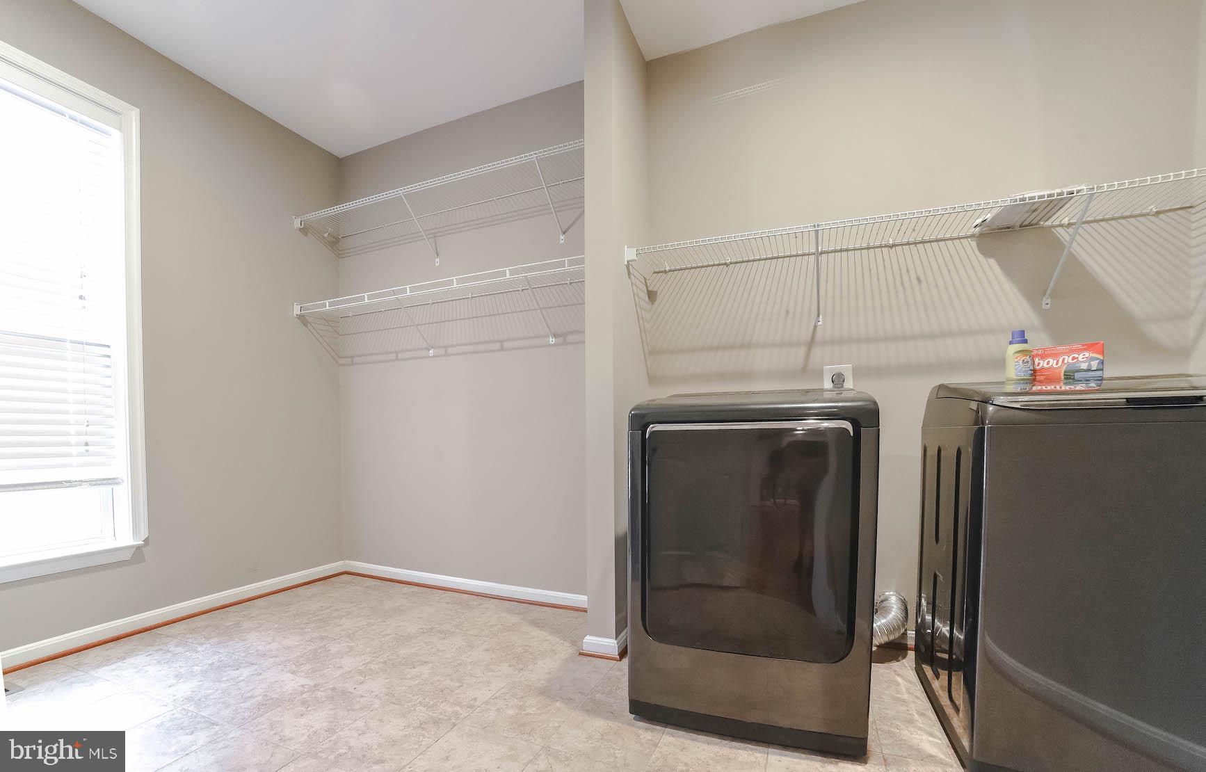 KINGSVIEW - Residential