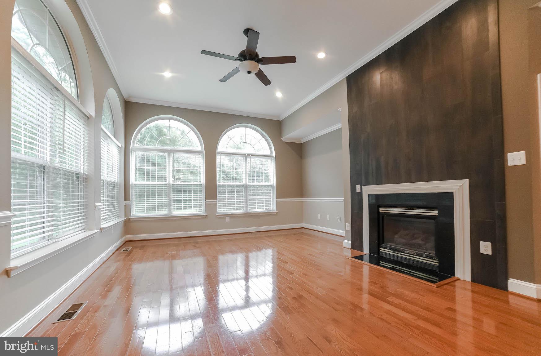 KINGSVIEW - Residential