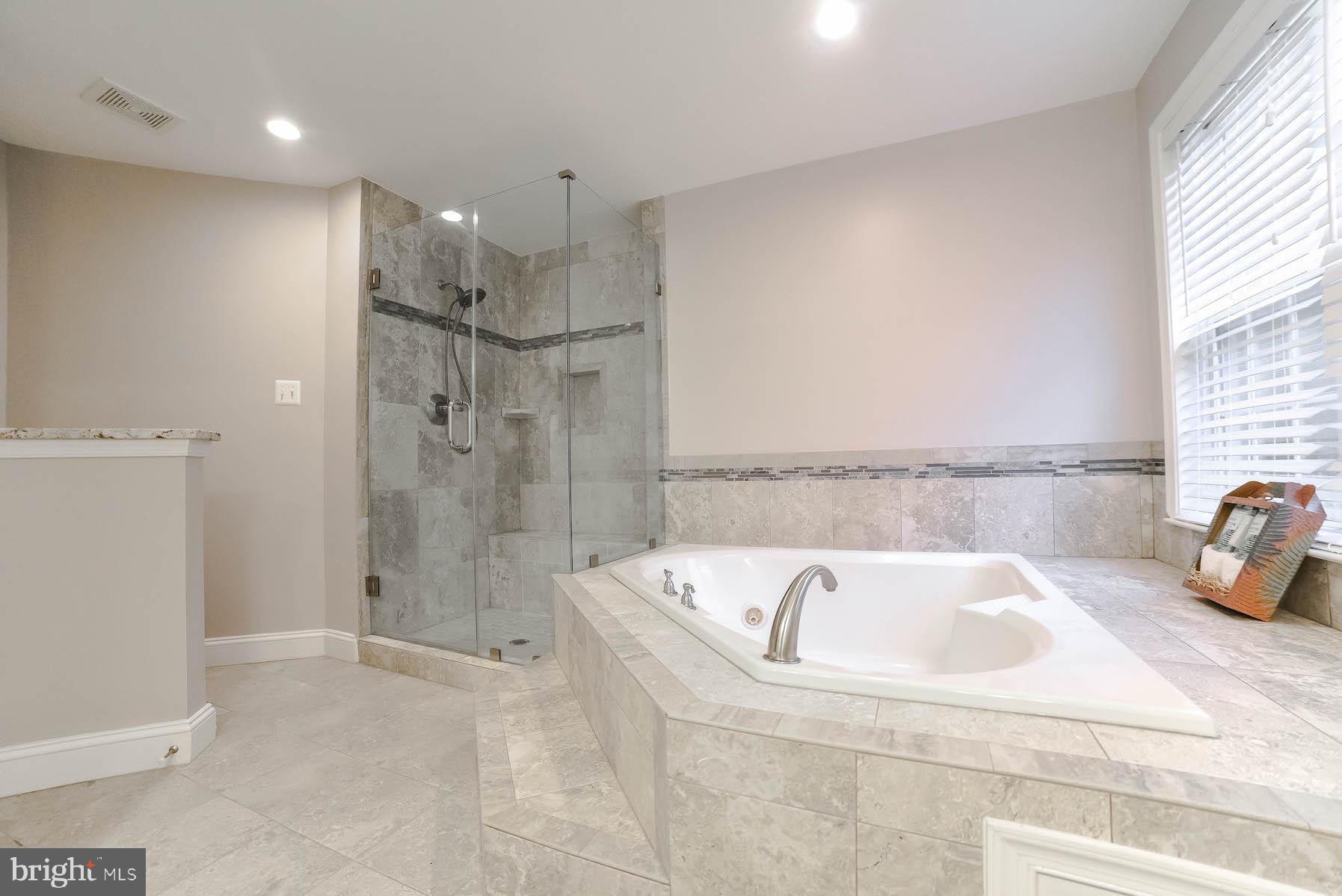 KINGSVIEW - Residential