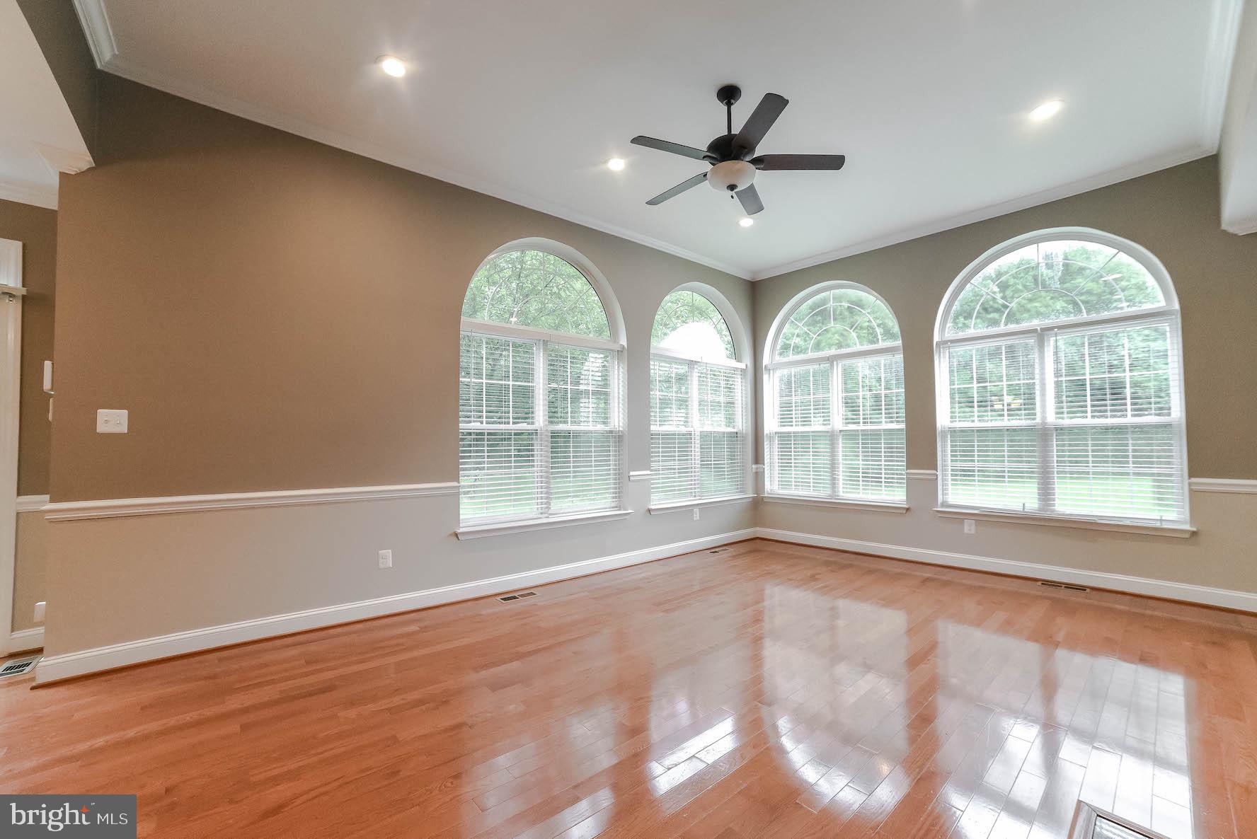 KINGSVIEW - Residential