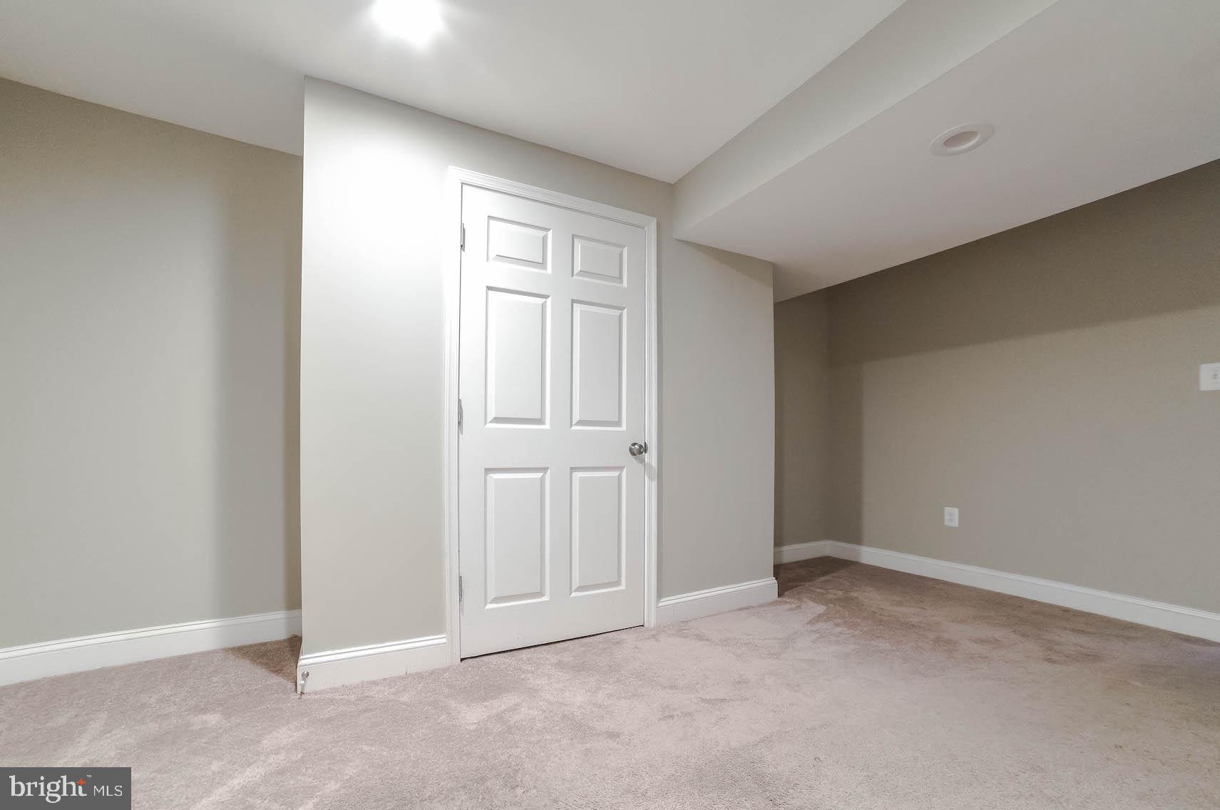 KINGSVIEW - Residential