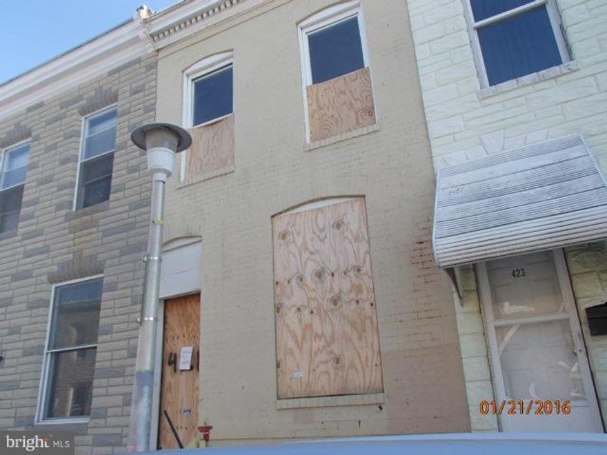 Great opportunity to own this value-priced townhouse. Needs rehab. Ample room sizes, 3 levels.  Finished the basement for additional living and storage space.  Convenient Baltimore City location close to major downtown attractions, shopping and dining.