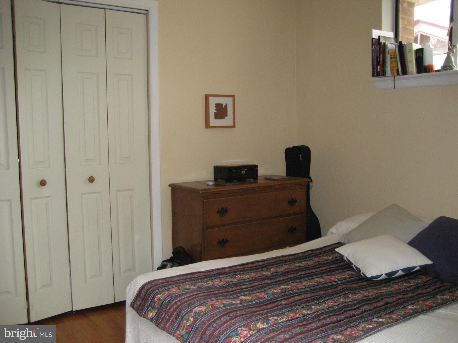 ADDISON HEIGHTS - Residential Lease