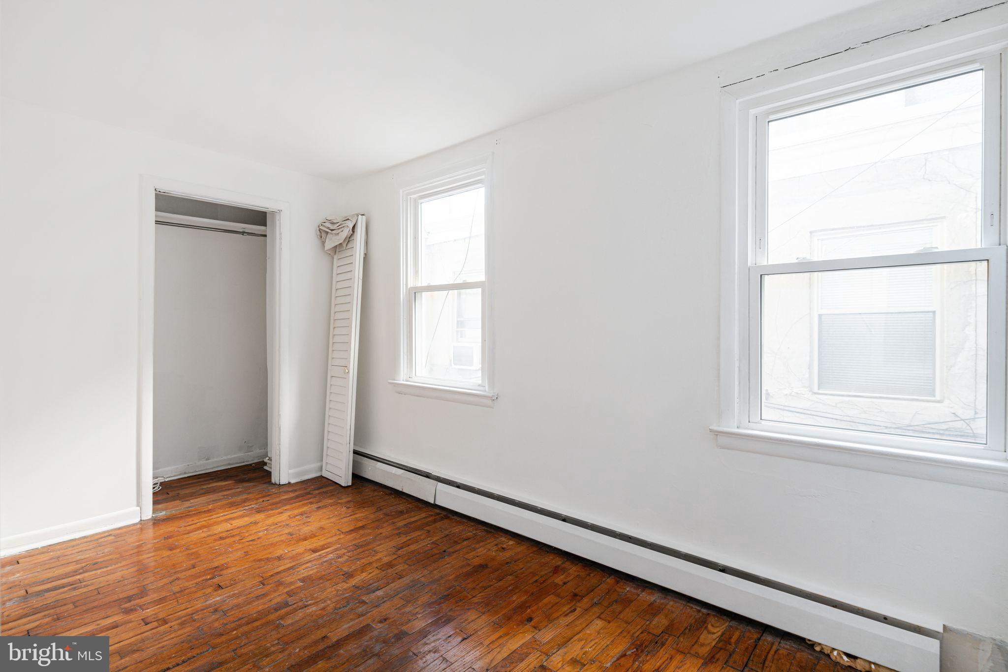 RITTENHOUSE SQUARE - Residential Lease