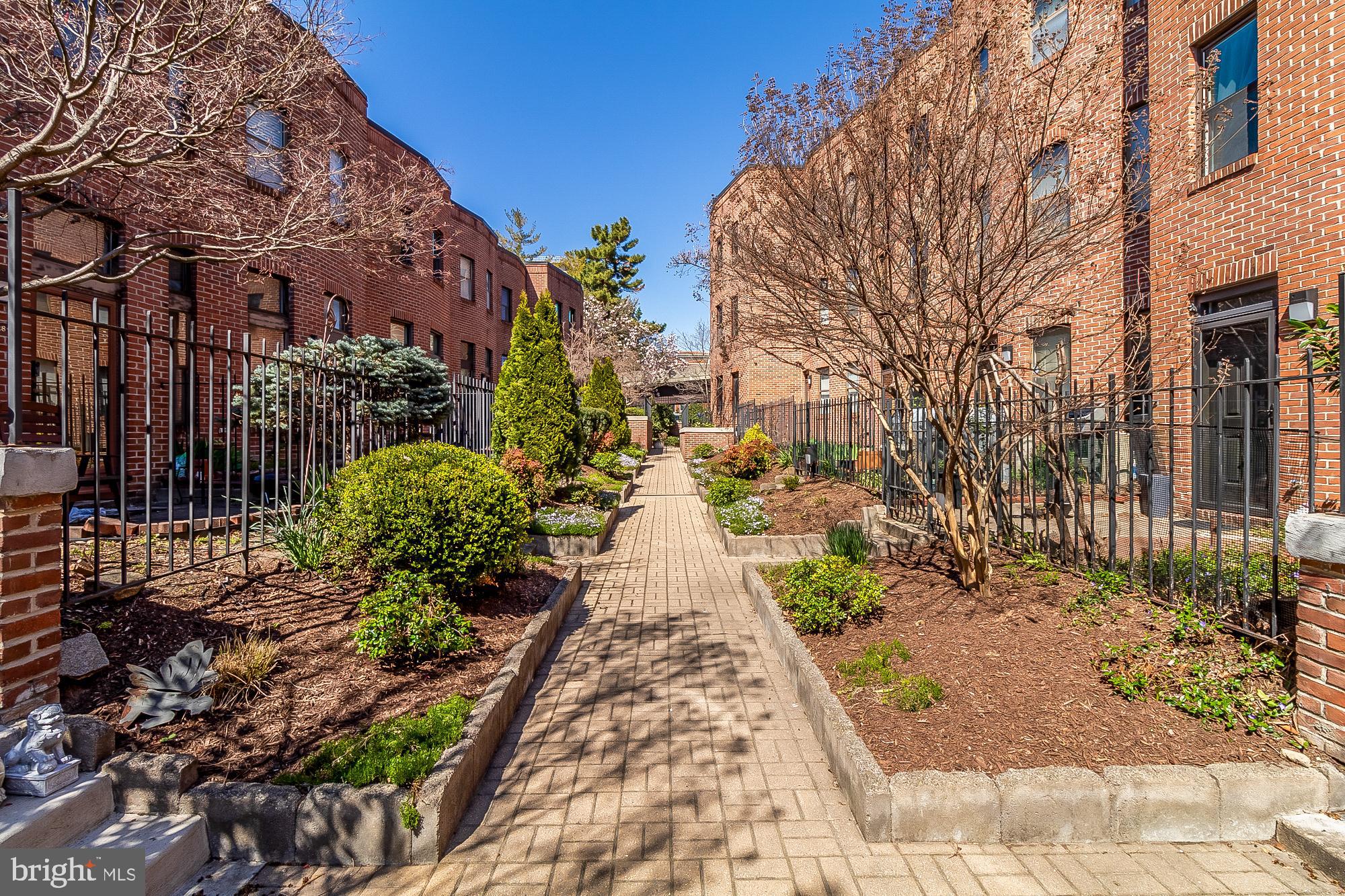 MOUNT VERNON PLACE HISTORIC DISTRICT - Residential