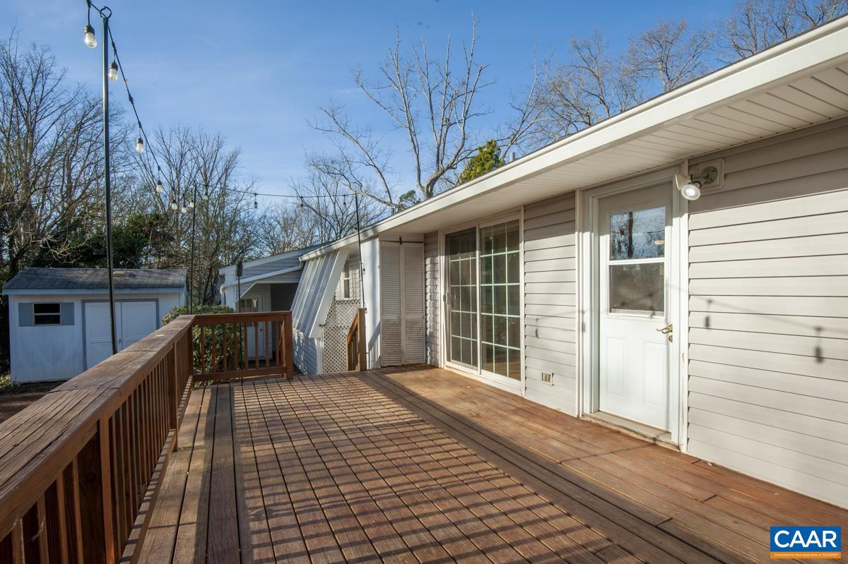 KNOLLWOOD - Residential