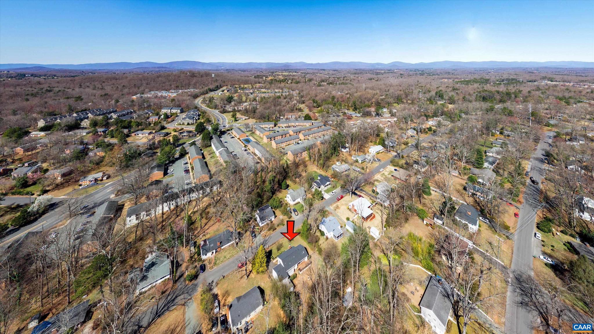 KNOLLWOOD - Residential