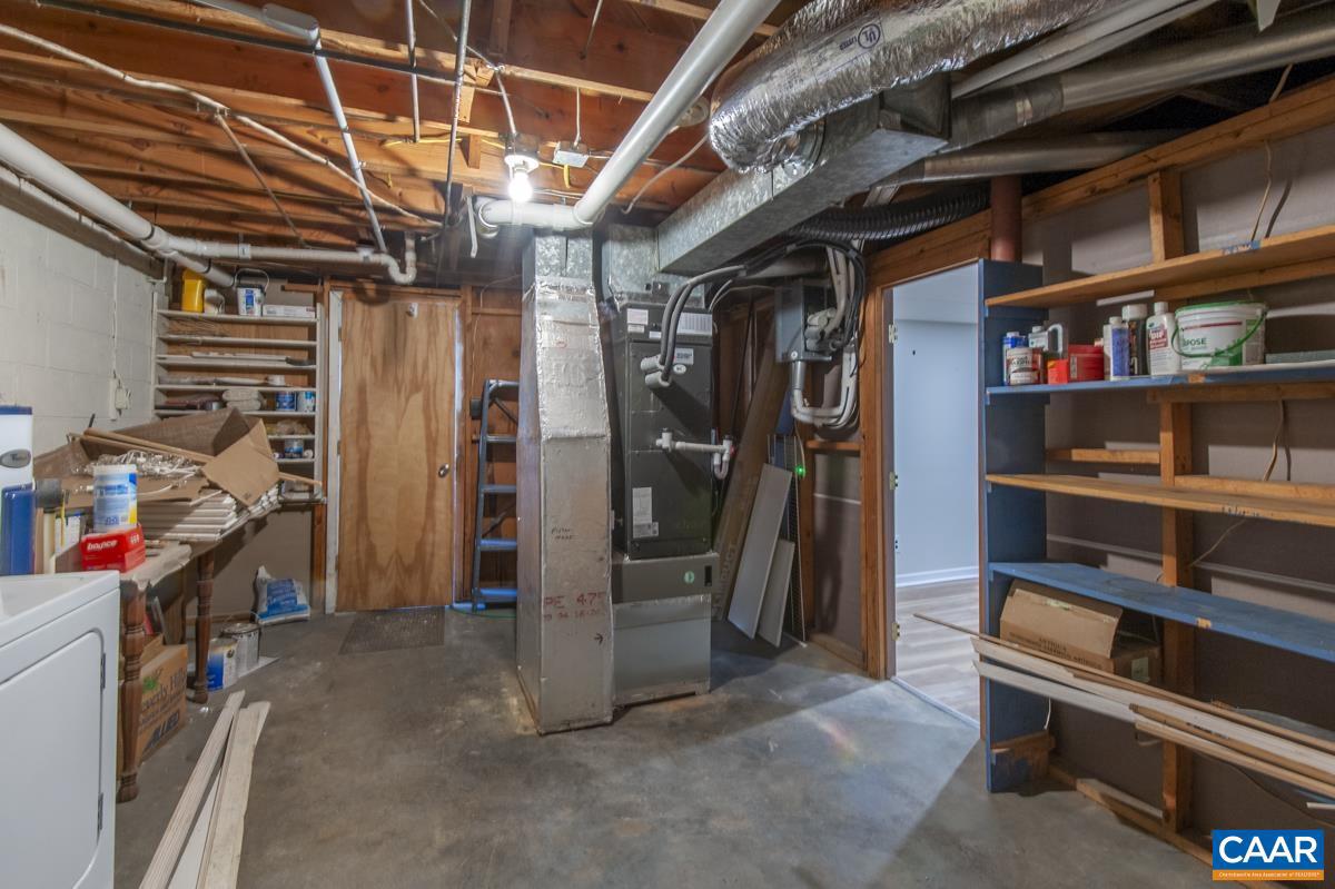 KNOLLWOOD - Residential