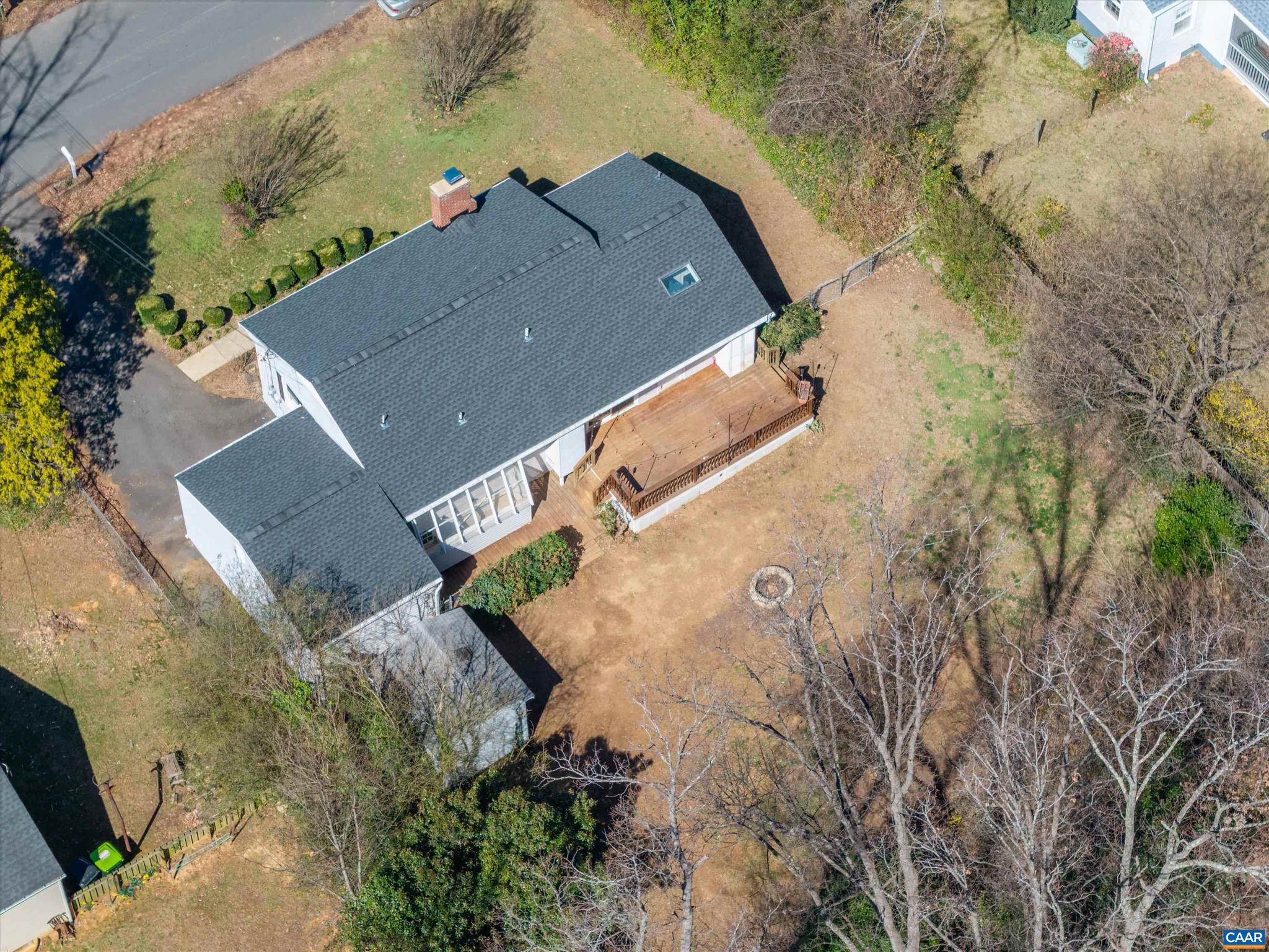 KNOLLWOOD - Residential