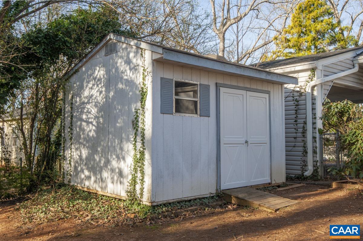 KNOLLWOOD - Residential