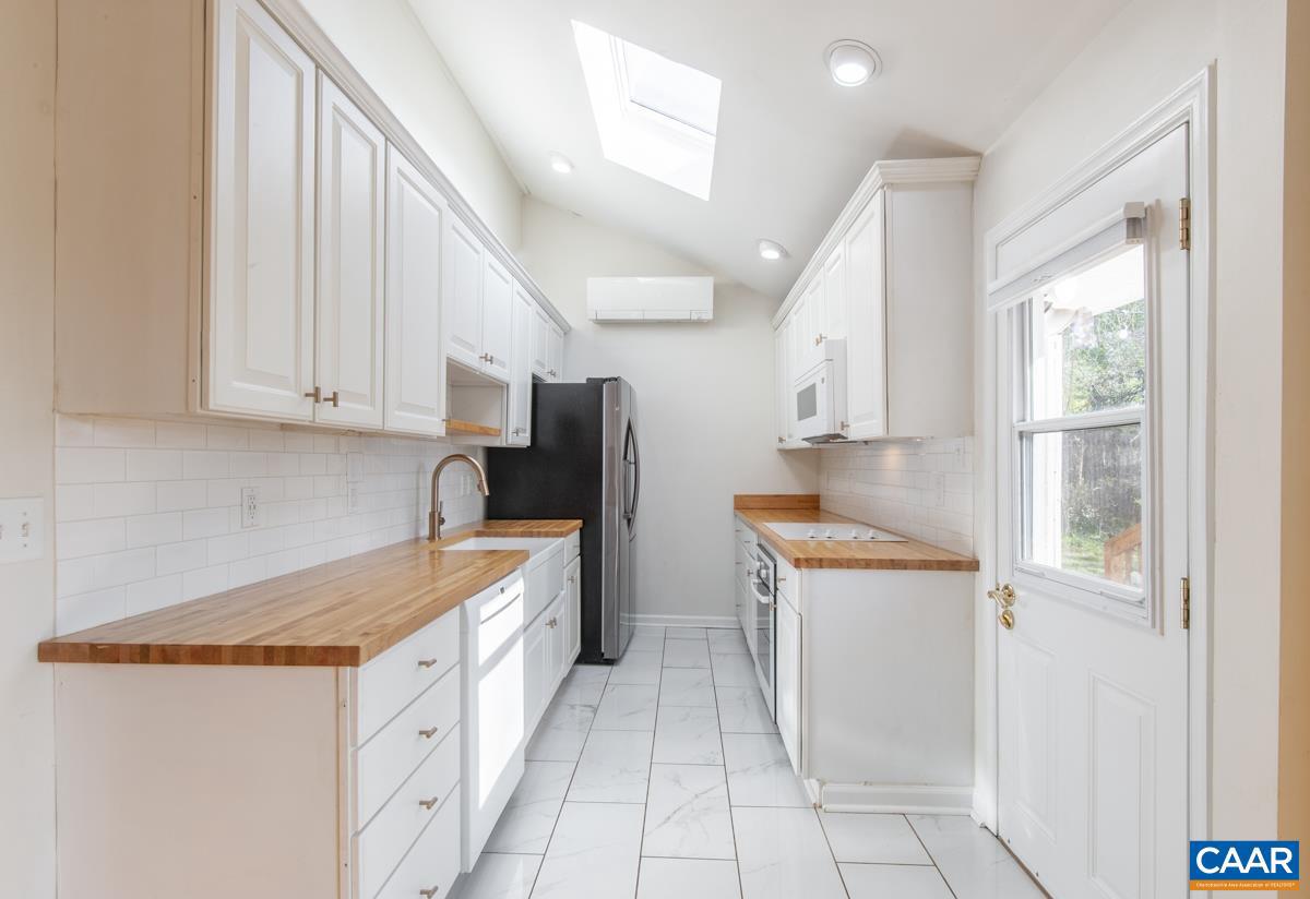 KNOLLWOOD - Residential