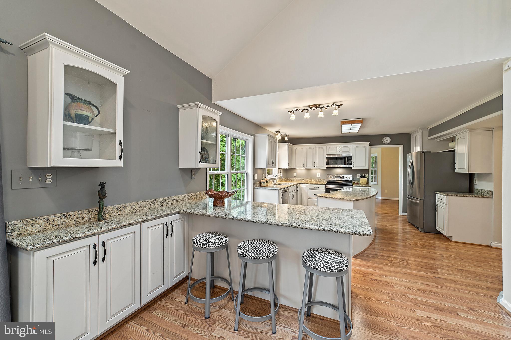 VILLAGE OF SPRINGFIELD - Residential