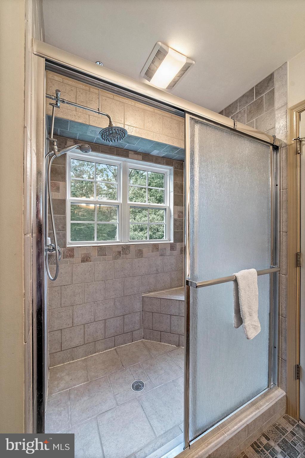 VILLAGE OF SPRINGFIELD - Residential