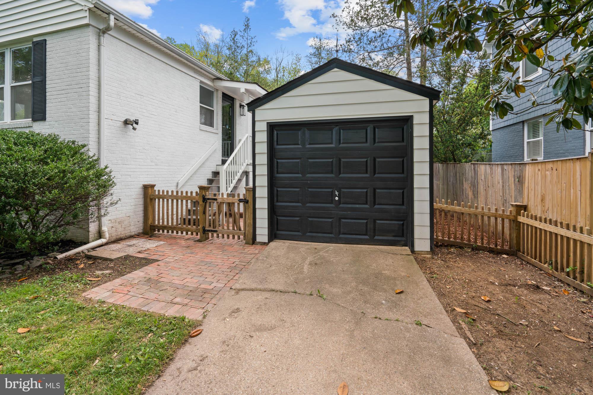 WESTGATE - Residential