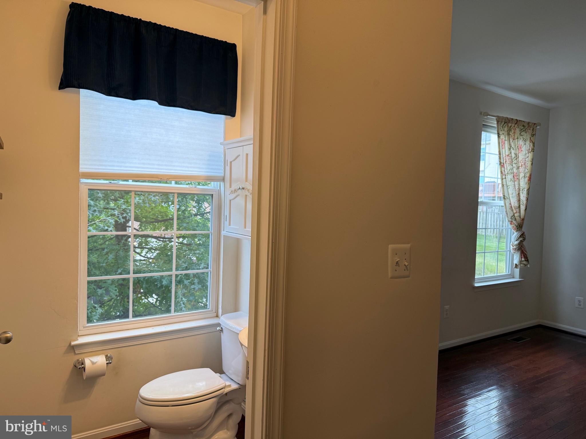 DOMINION CROSSING - Residential Lease