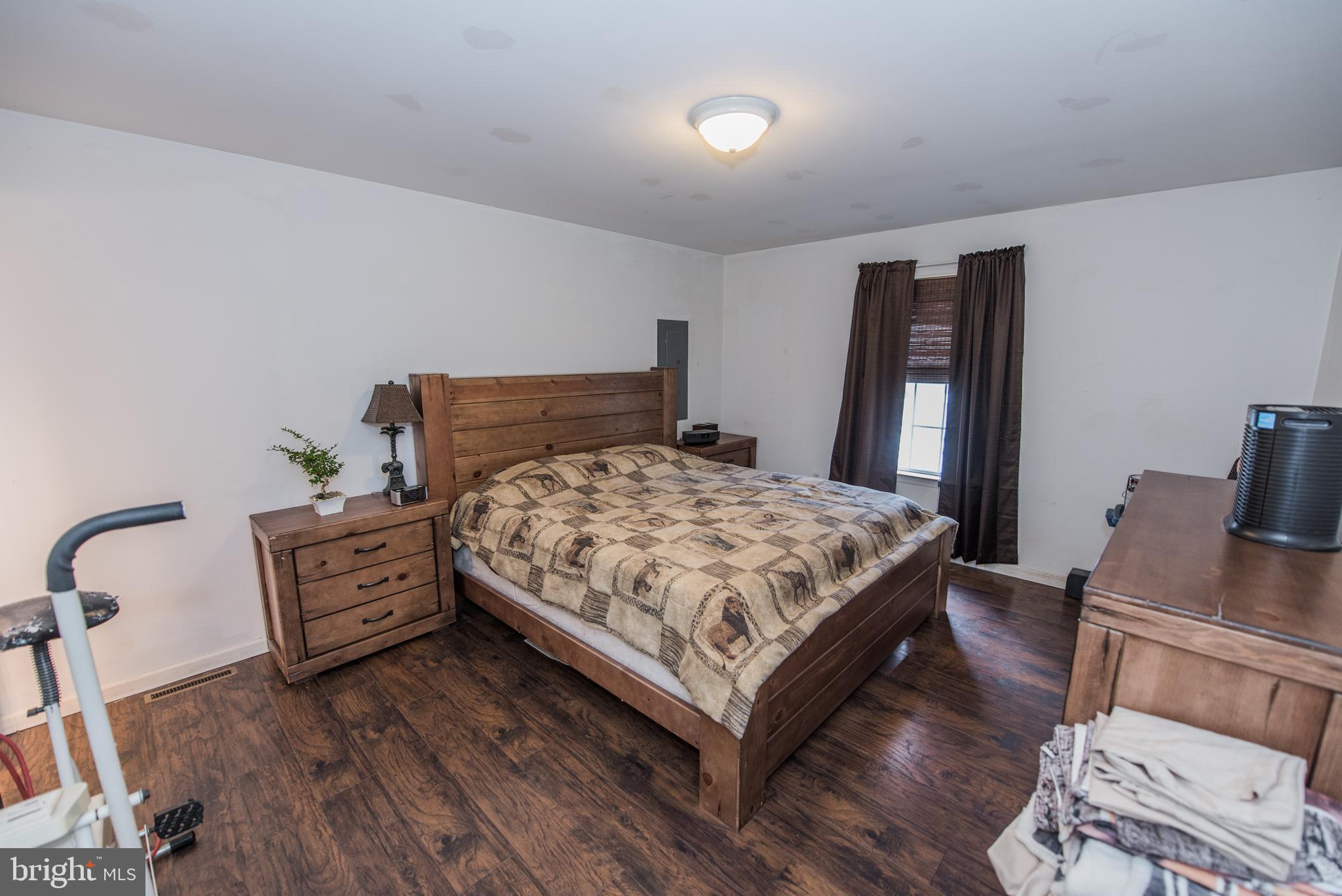 EASTSIDE VILLAGE - Residential