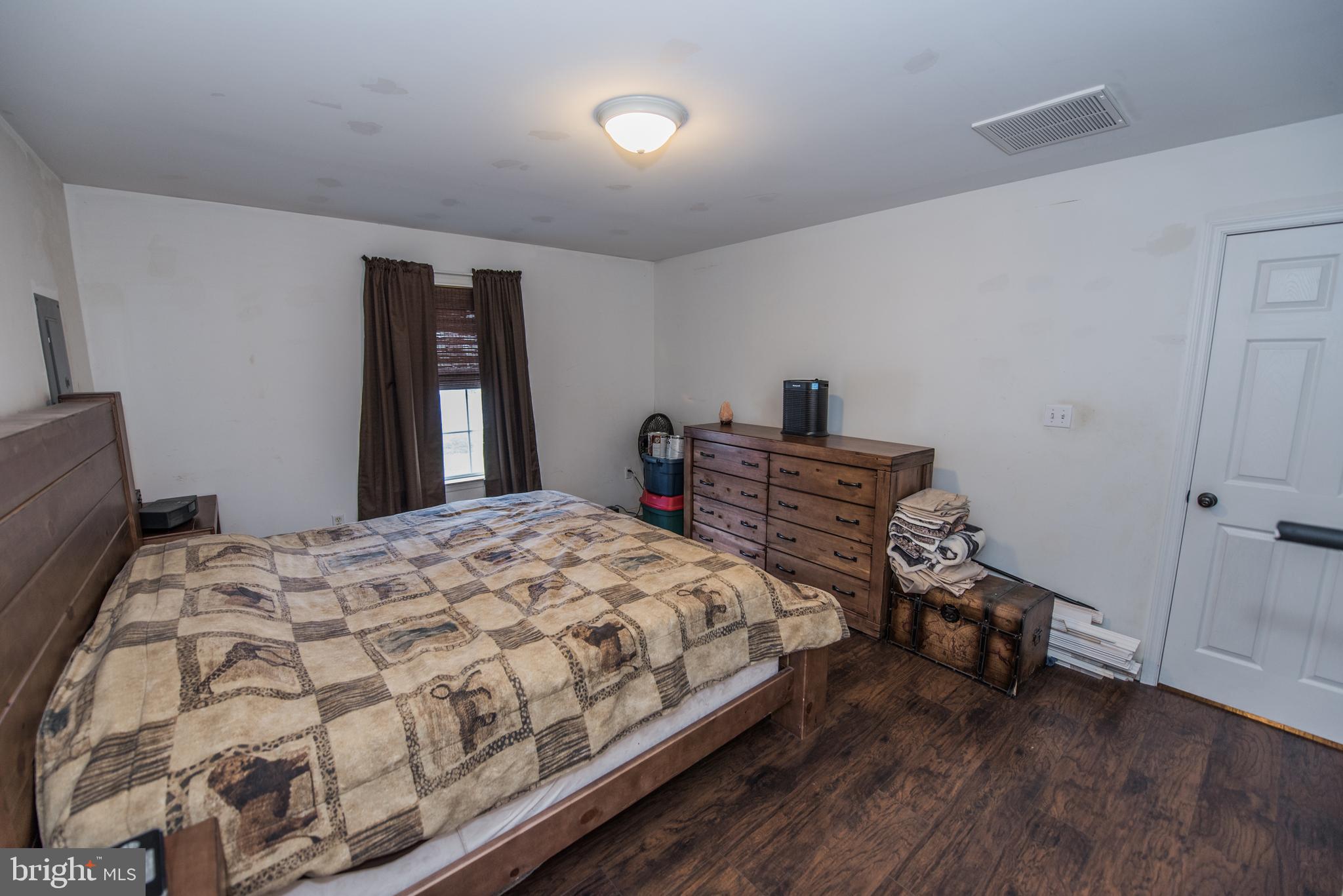 EASTSIDE VILLAGE - Residential