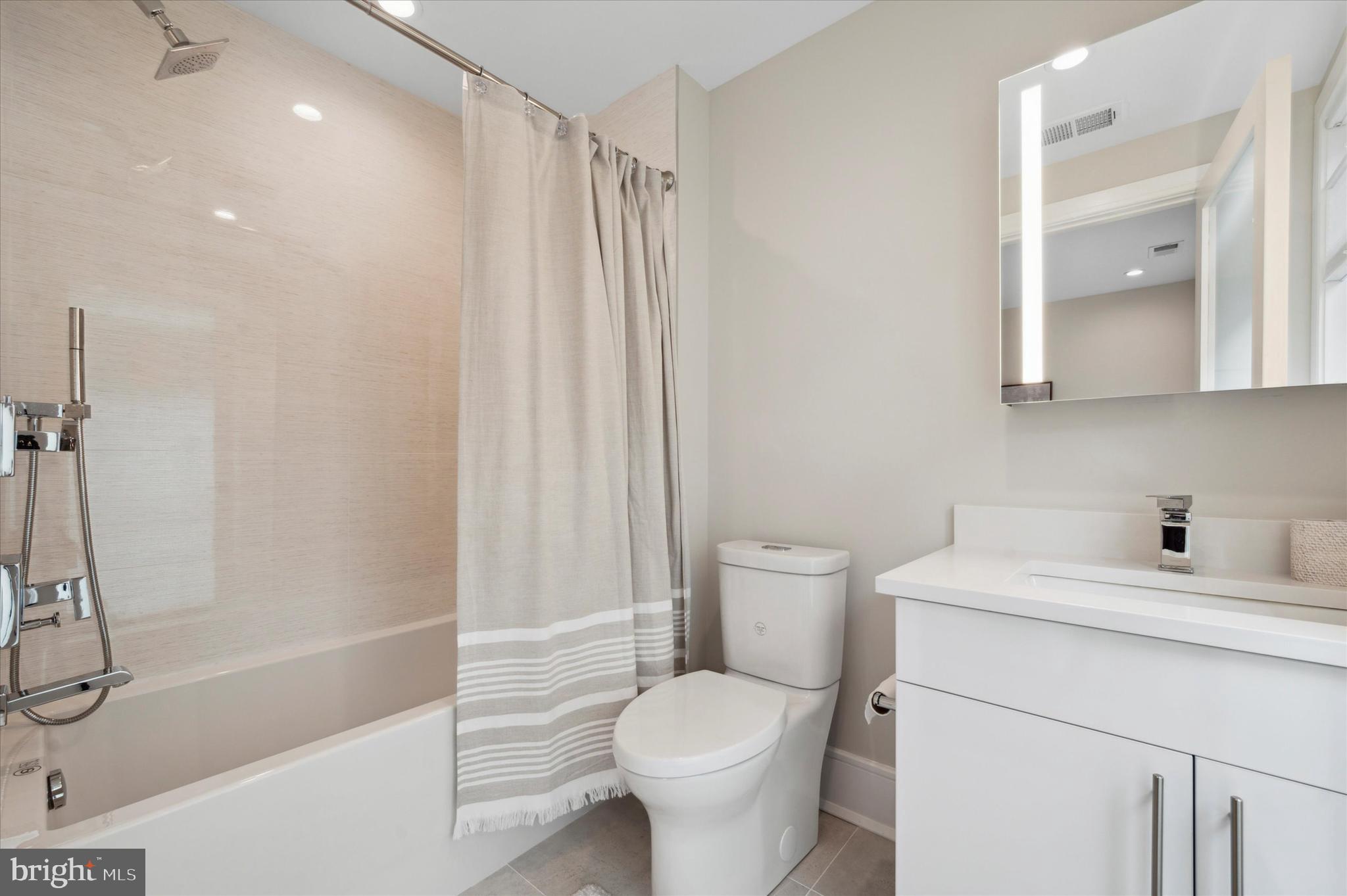 PACKER PARK - Residential