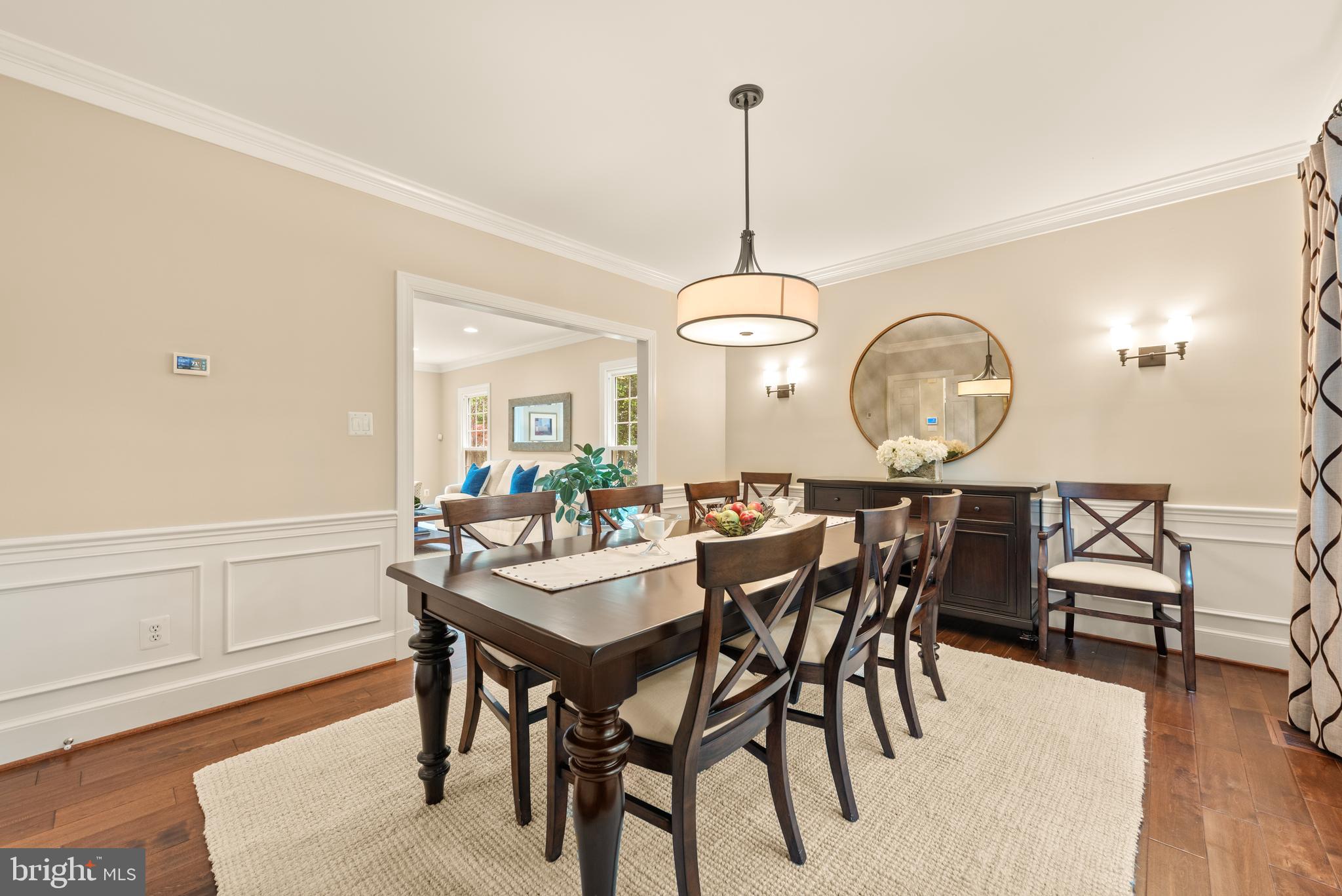 RESTON - Residential