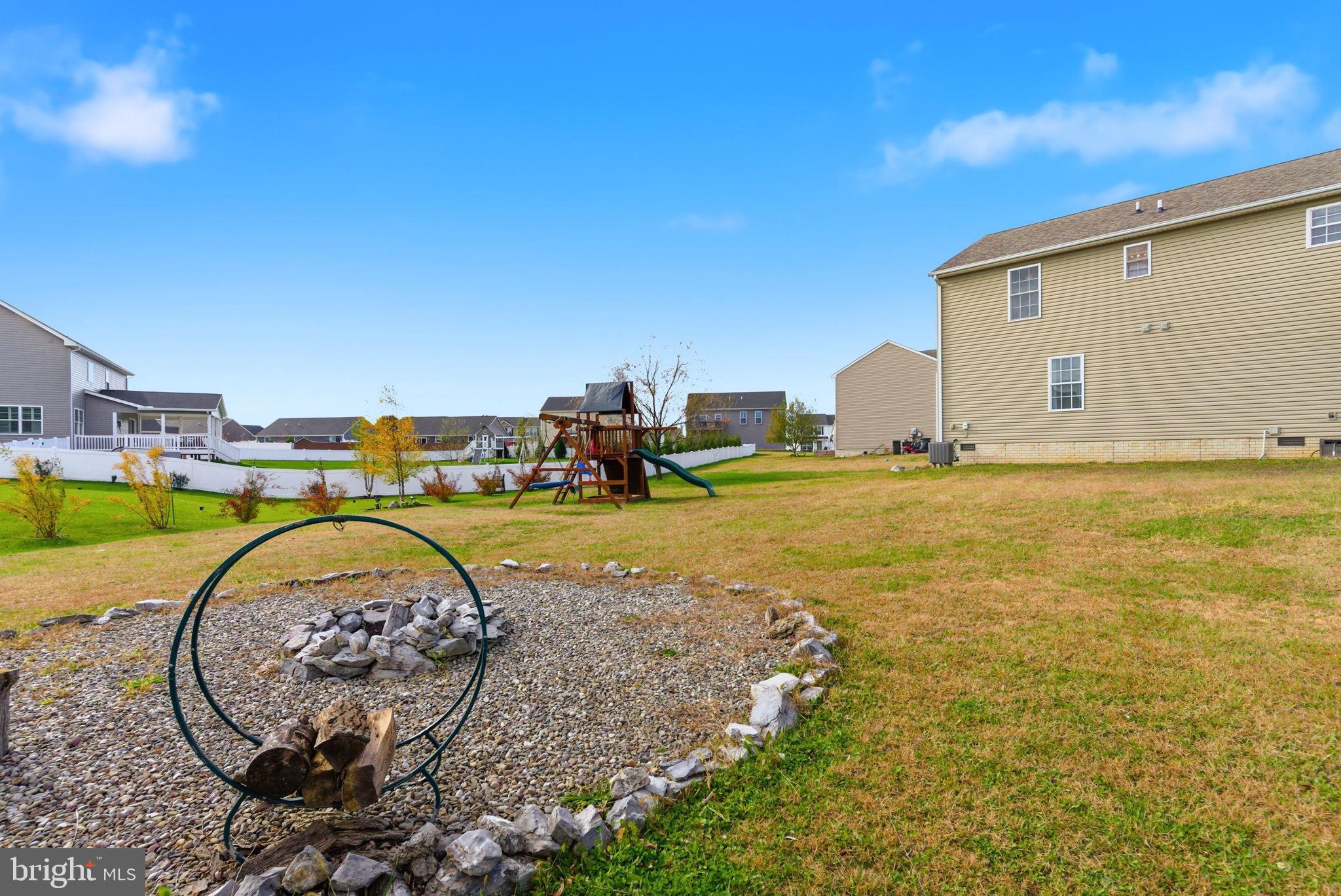 PRINCETON SHOALS - Residential