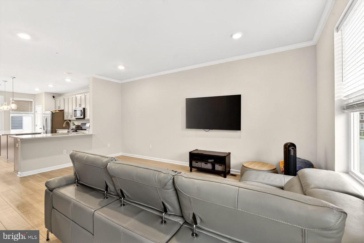 GREENLEIGH AT CROSSROADS - Residential