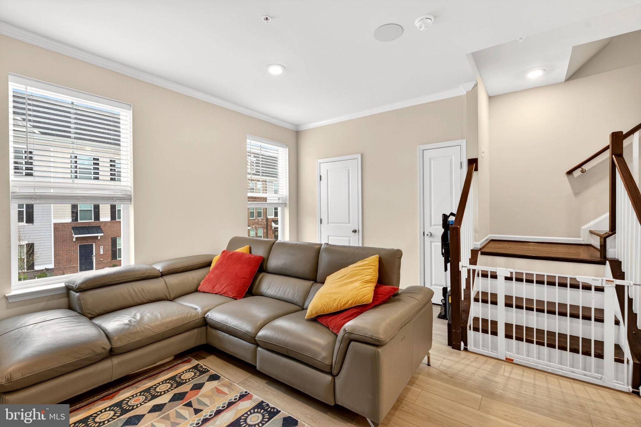 GREENLEIGH AT CROSSROADS - Residential