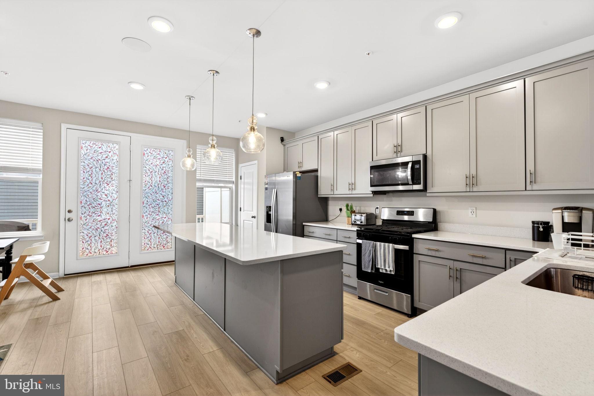 GREENLEIGH AT CROSSROADS - Residential