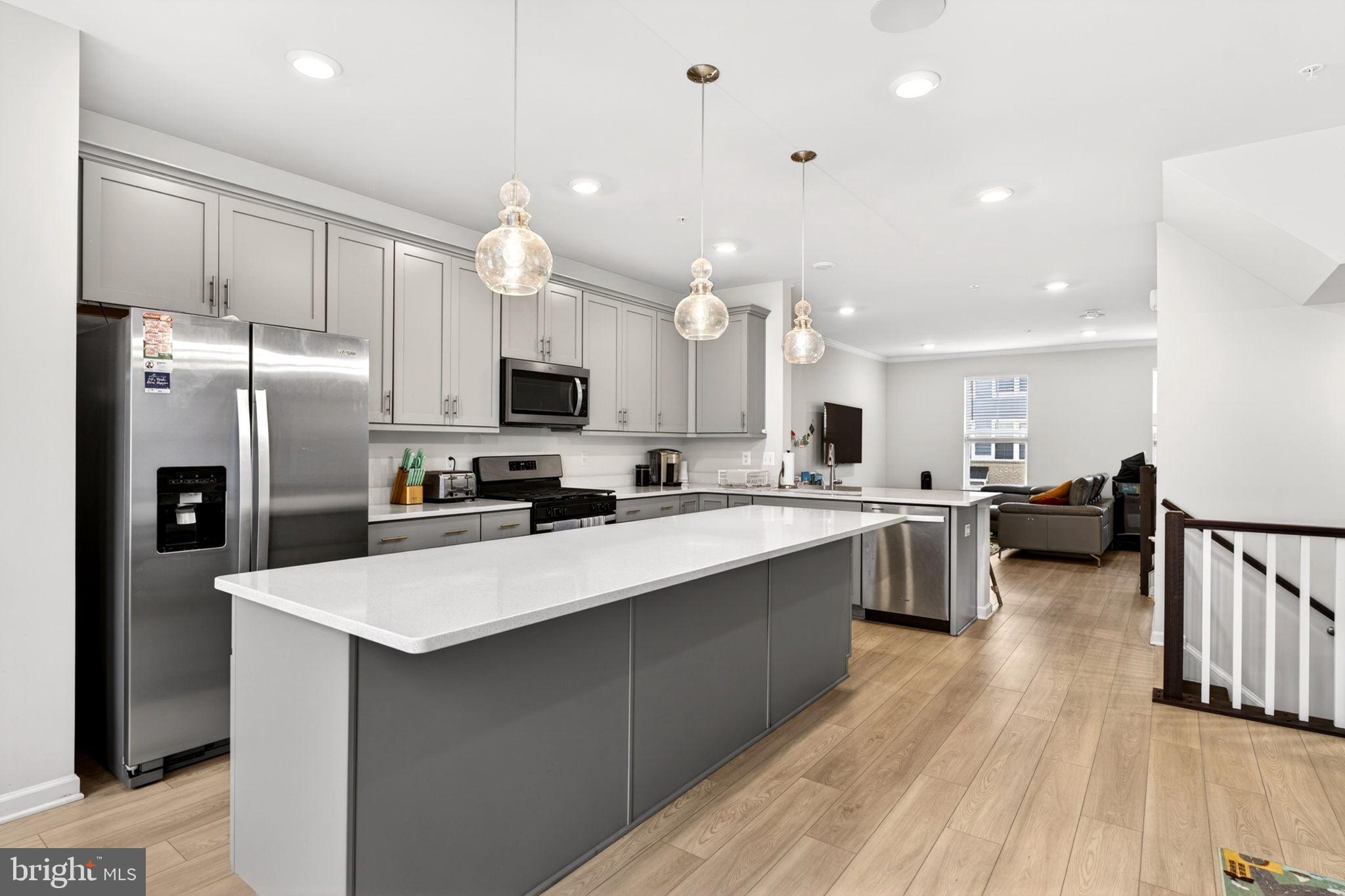 GREENLEIGH AT CROSSROADS - Residential