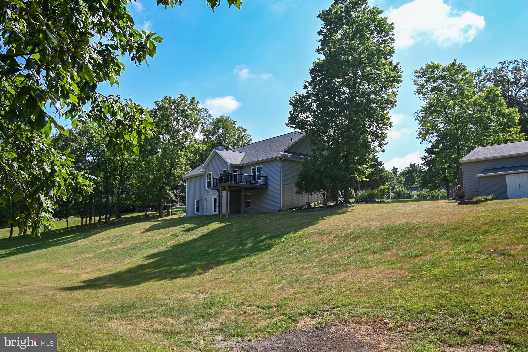 MOUNTAIN BROOK ESTATES - Residential