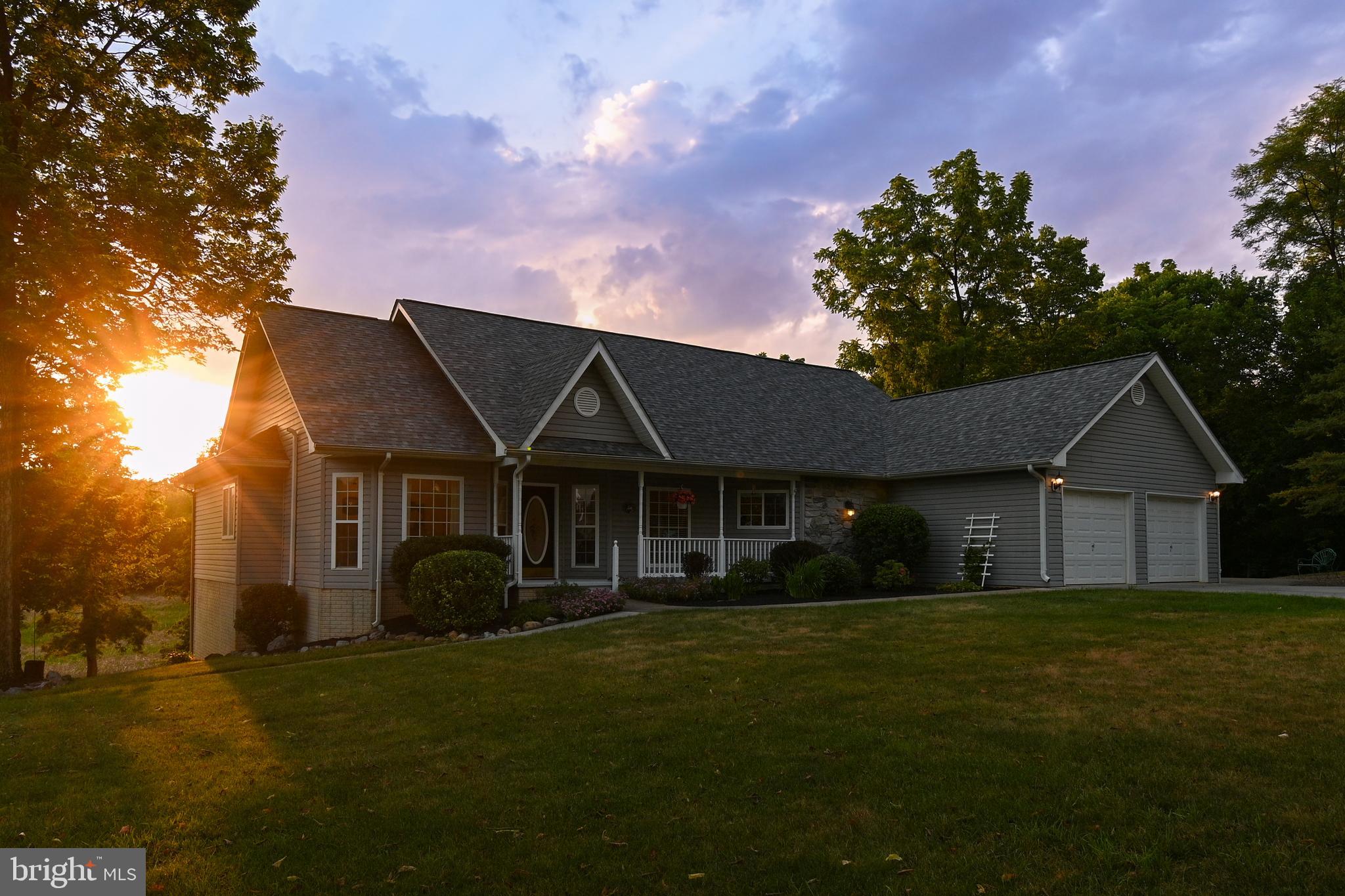 MOUNTAIN BROOK ESTATES - Residential