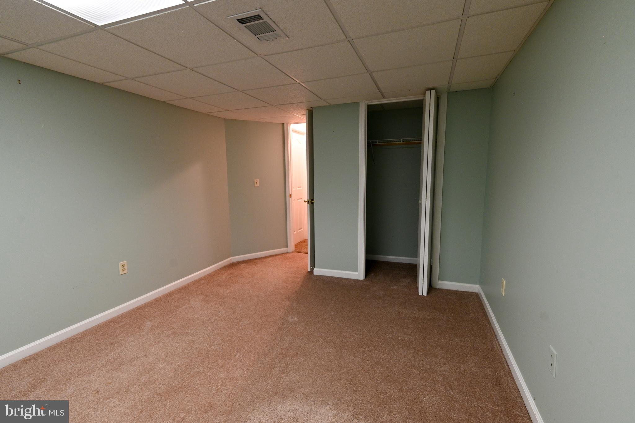 MOUNTAIN BROOK ESTATES - Residential