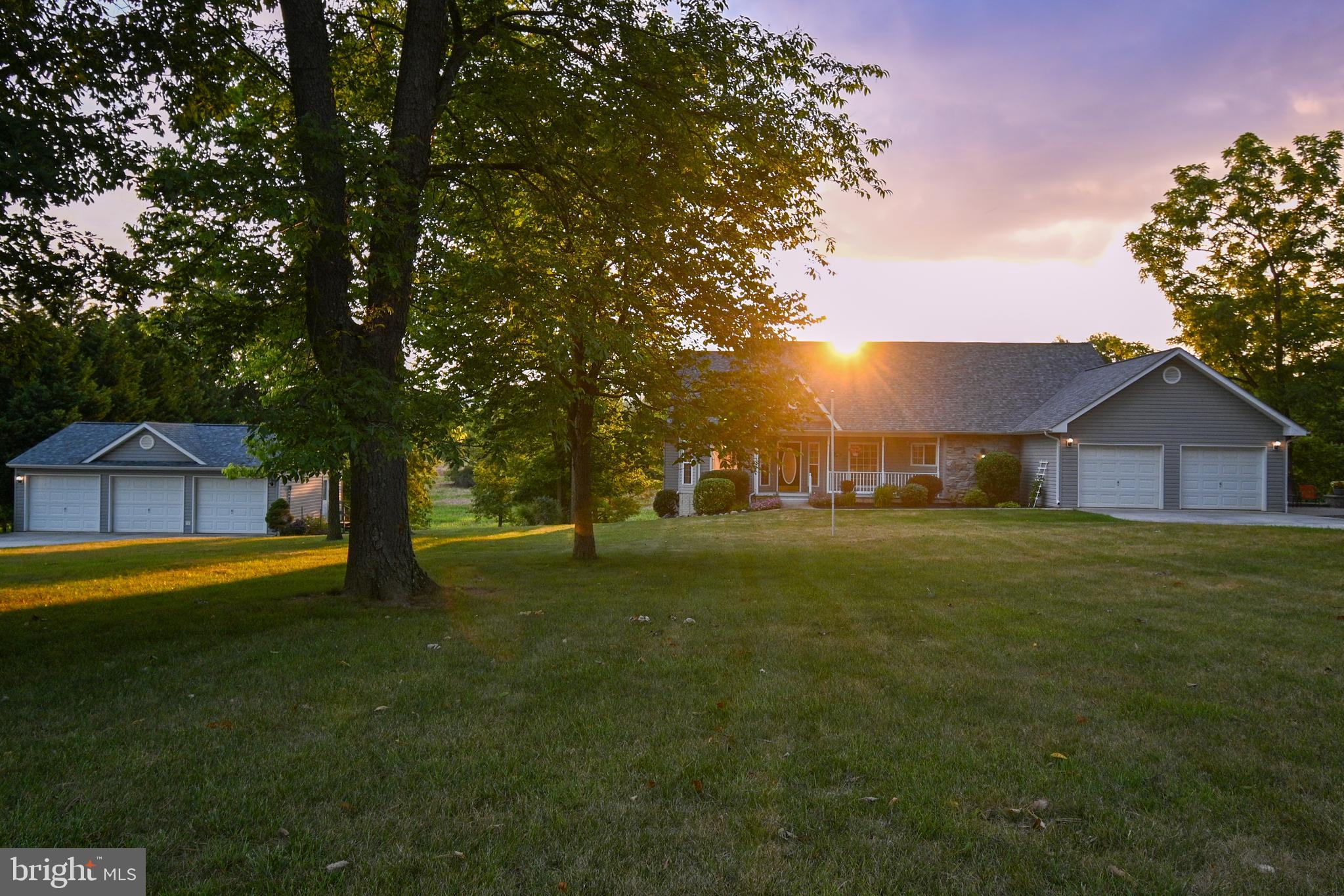 MOUNTAIN BROOK ESTATES - Residential