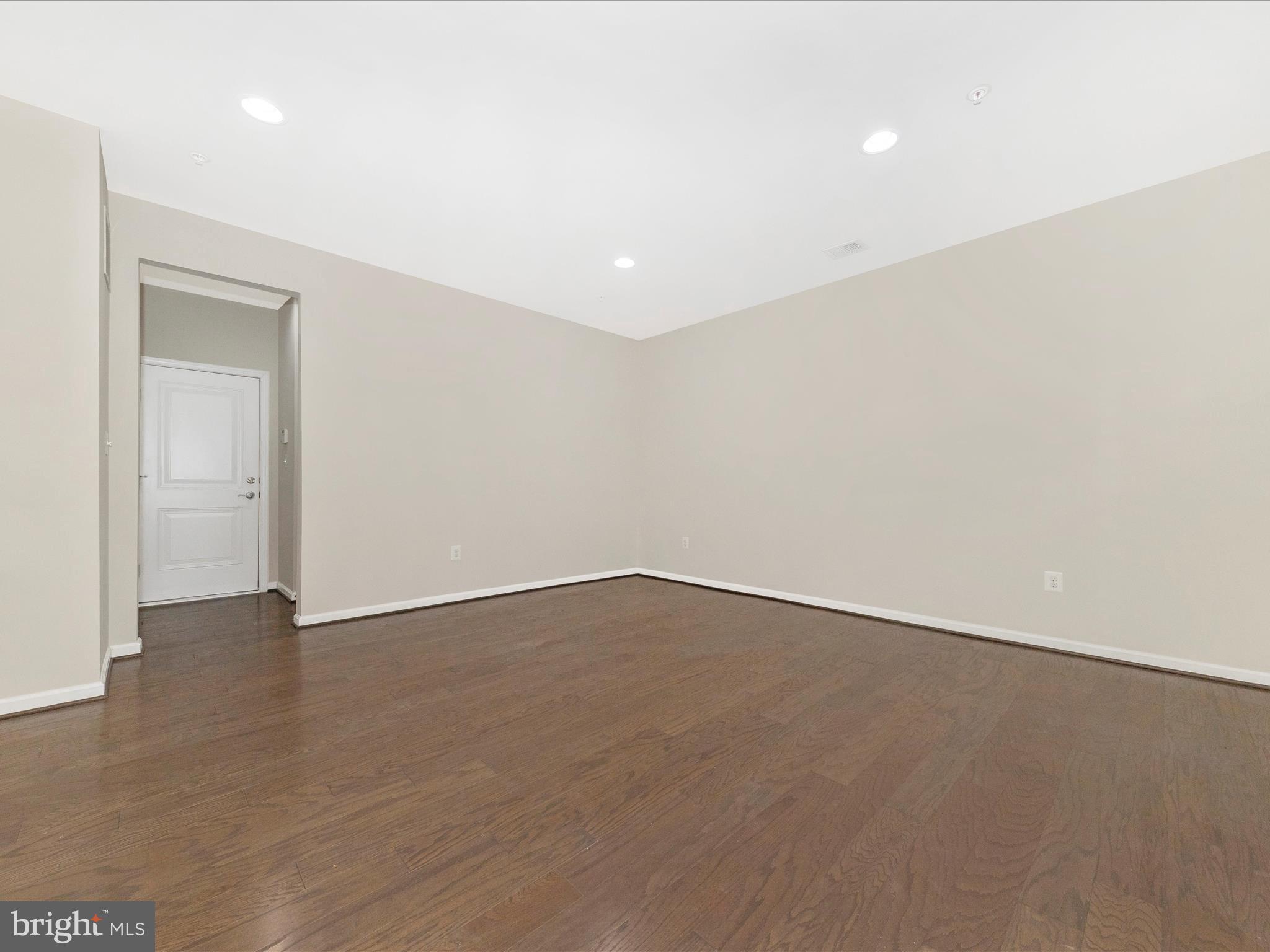 CABIN BRANCH - Residential