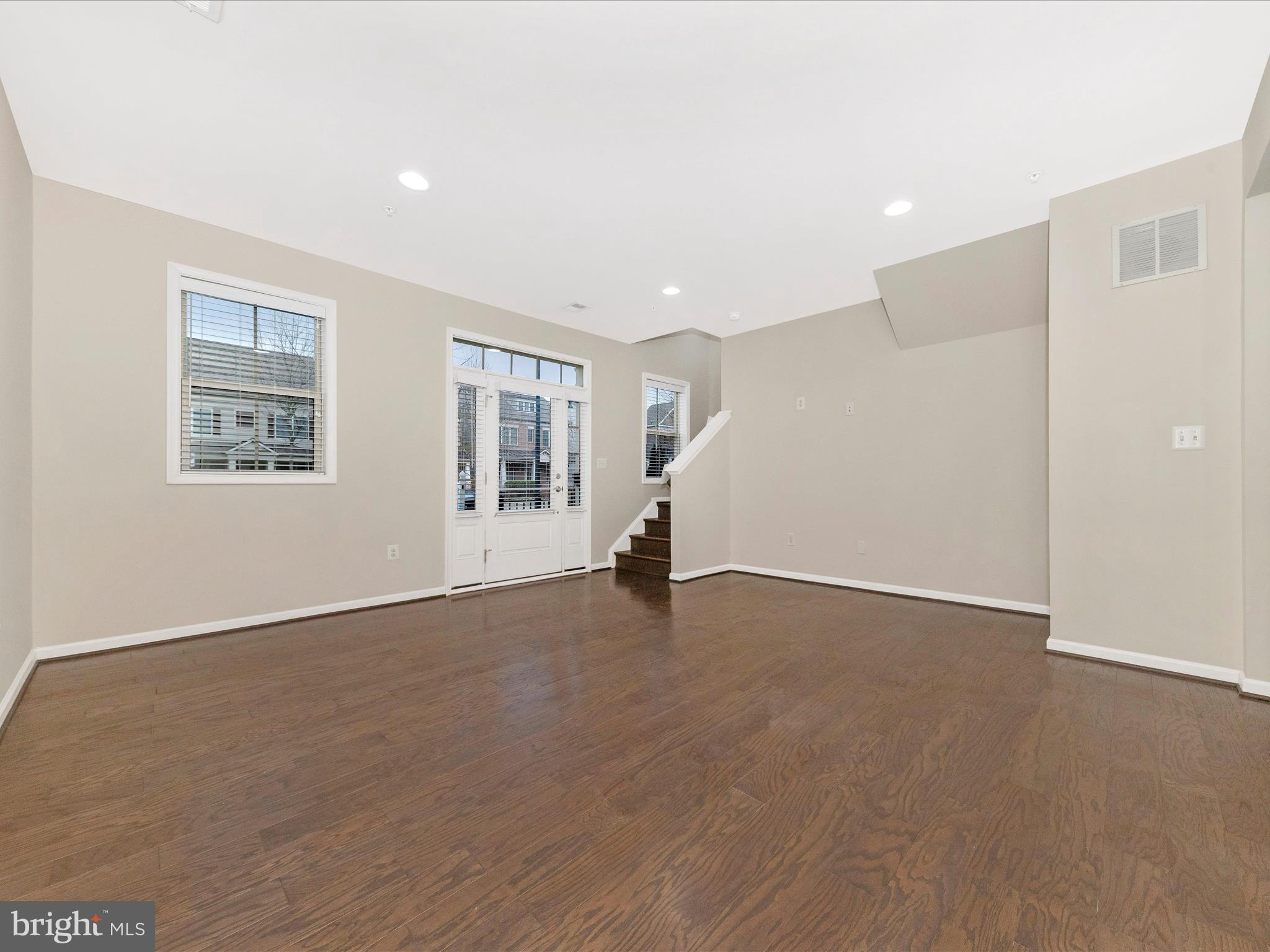 CABIN BRANCH - Residential