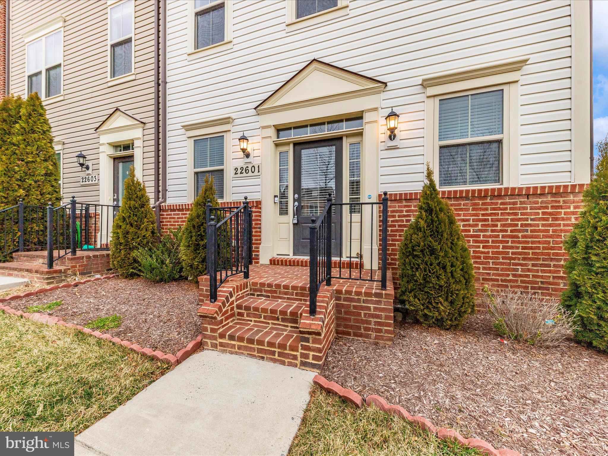 CABIN BRANCH - Residential