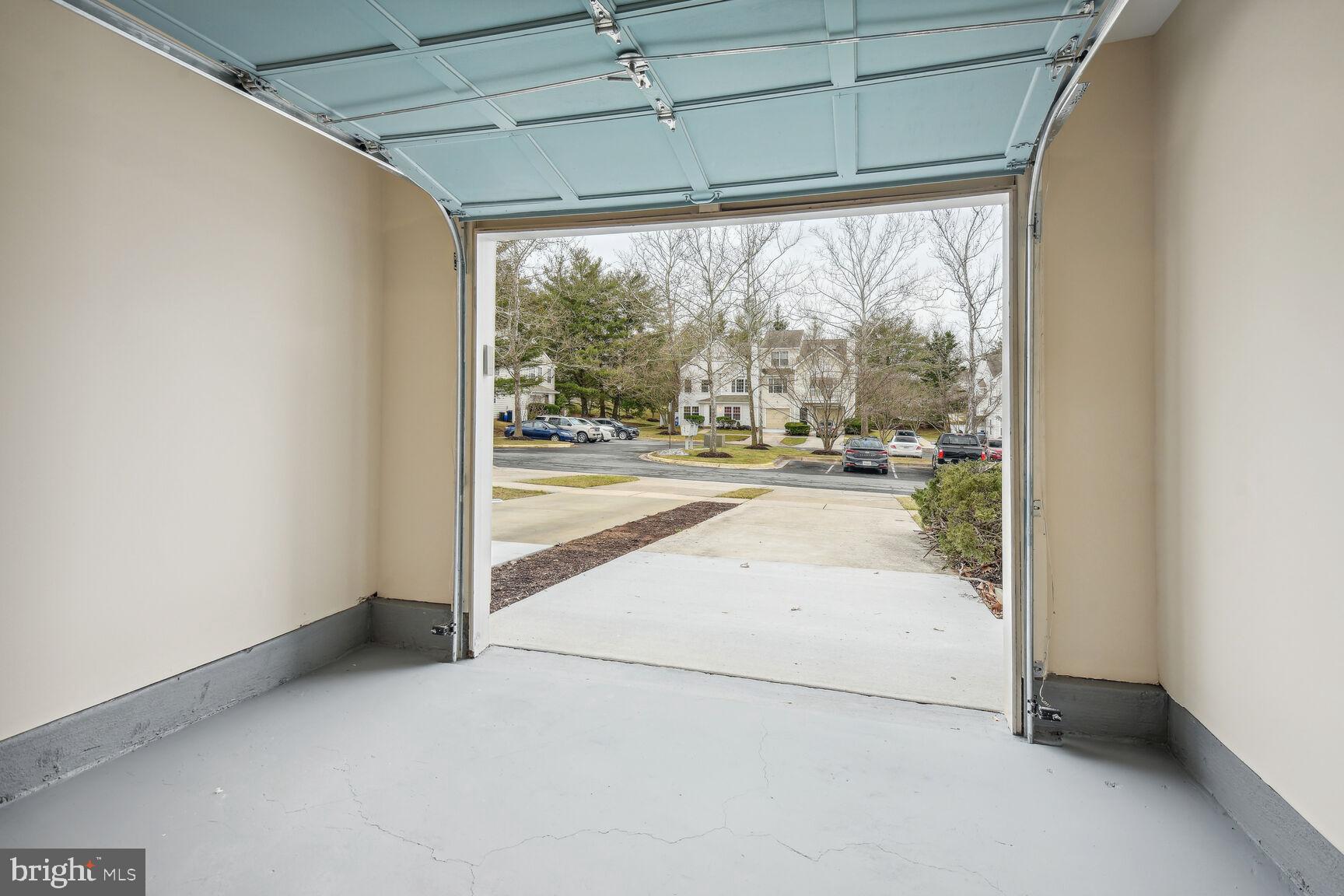 VILL AT MANCHESTER FARMS - Residential