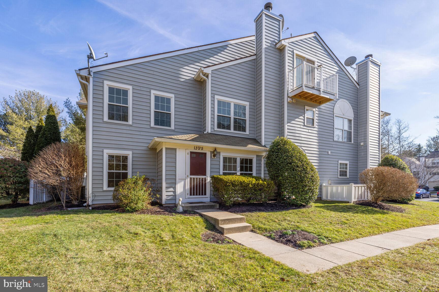 VILL AT MANCHESTER FARMS - Residential