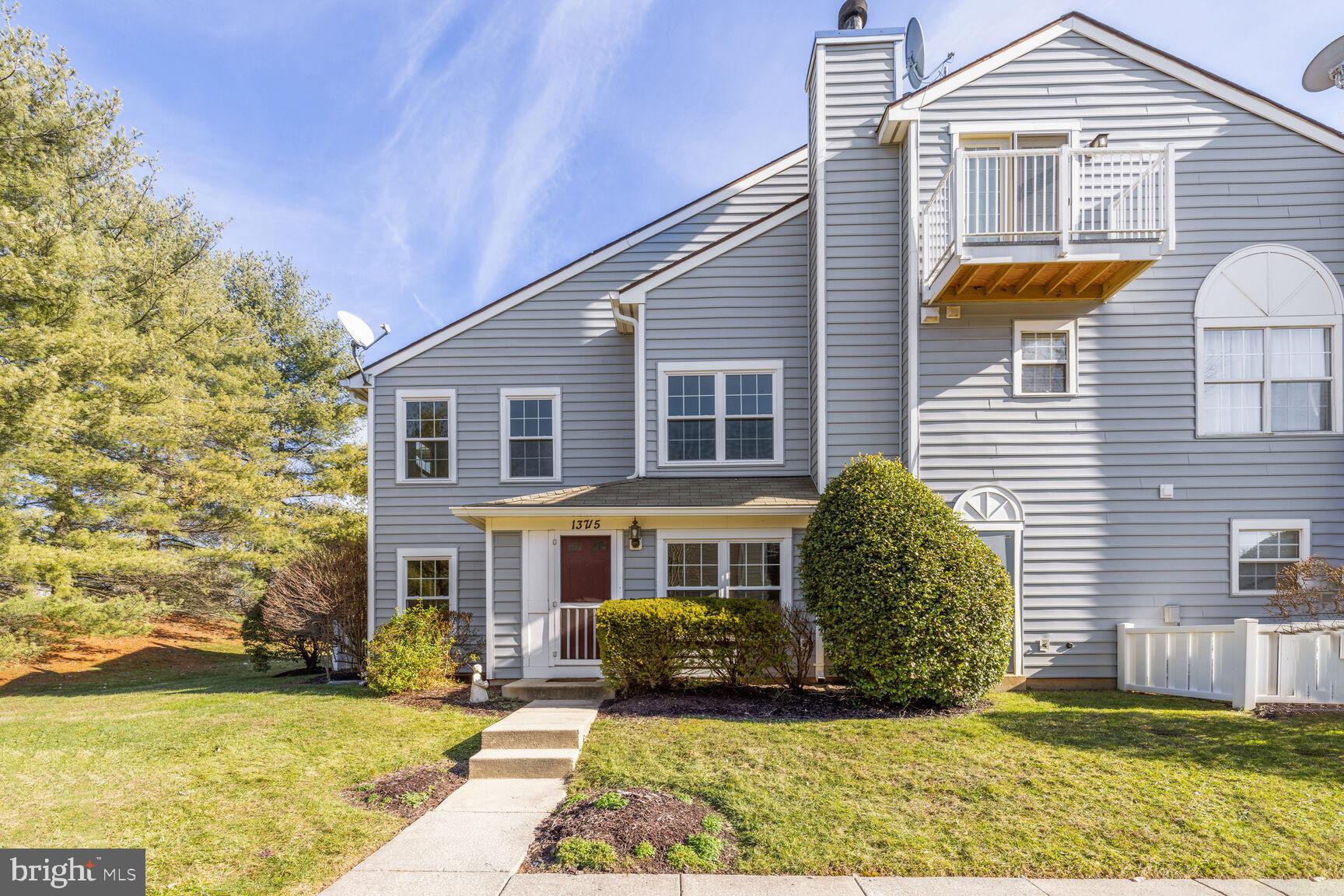 VILL AT MANCHESTER FARMS - Residential