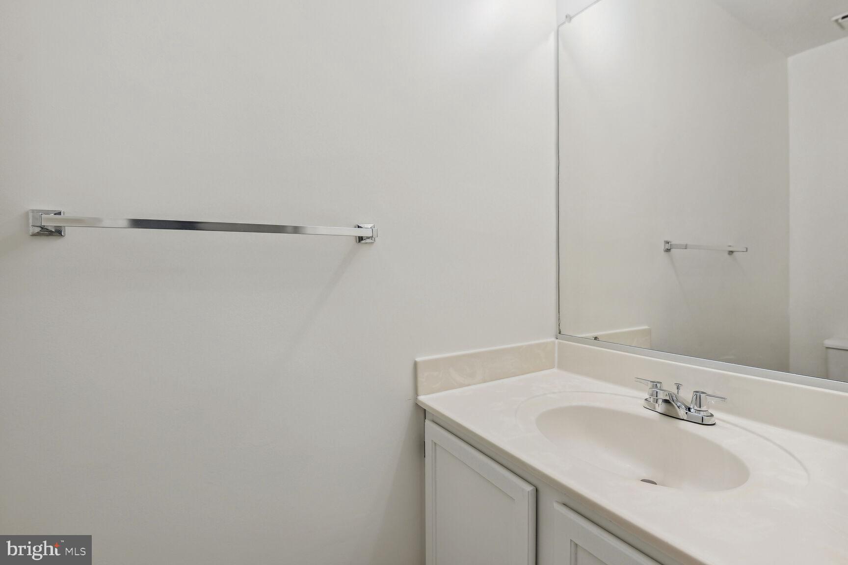 VILL AT MANCHESTER FARMS - Residential