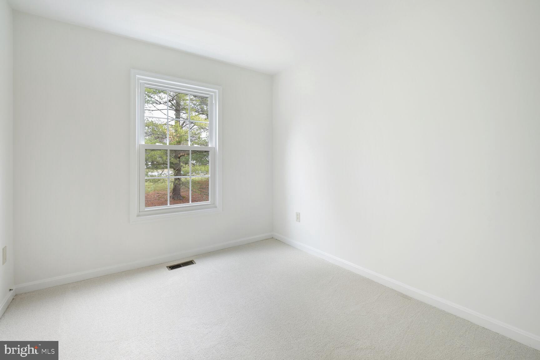 VILL AT MANCHESTER FARMS - Residential