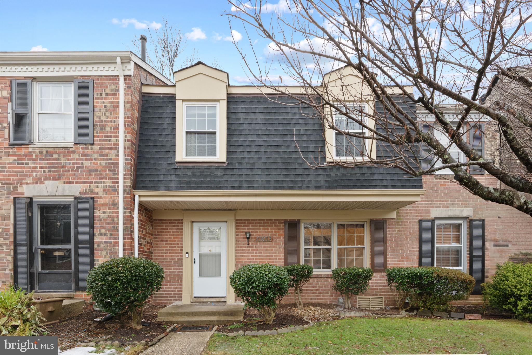 WHEATON SQUARE EAST - Residential Lease